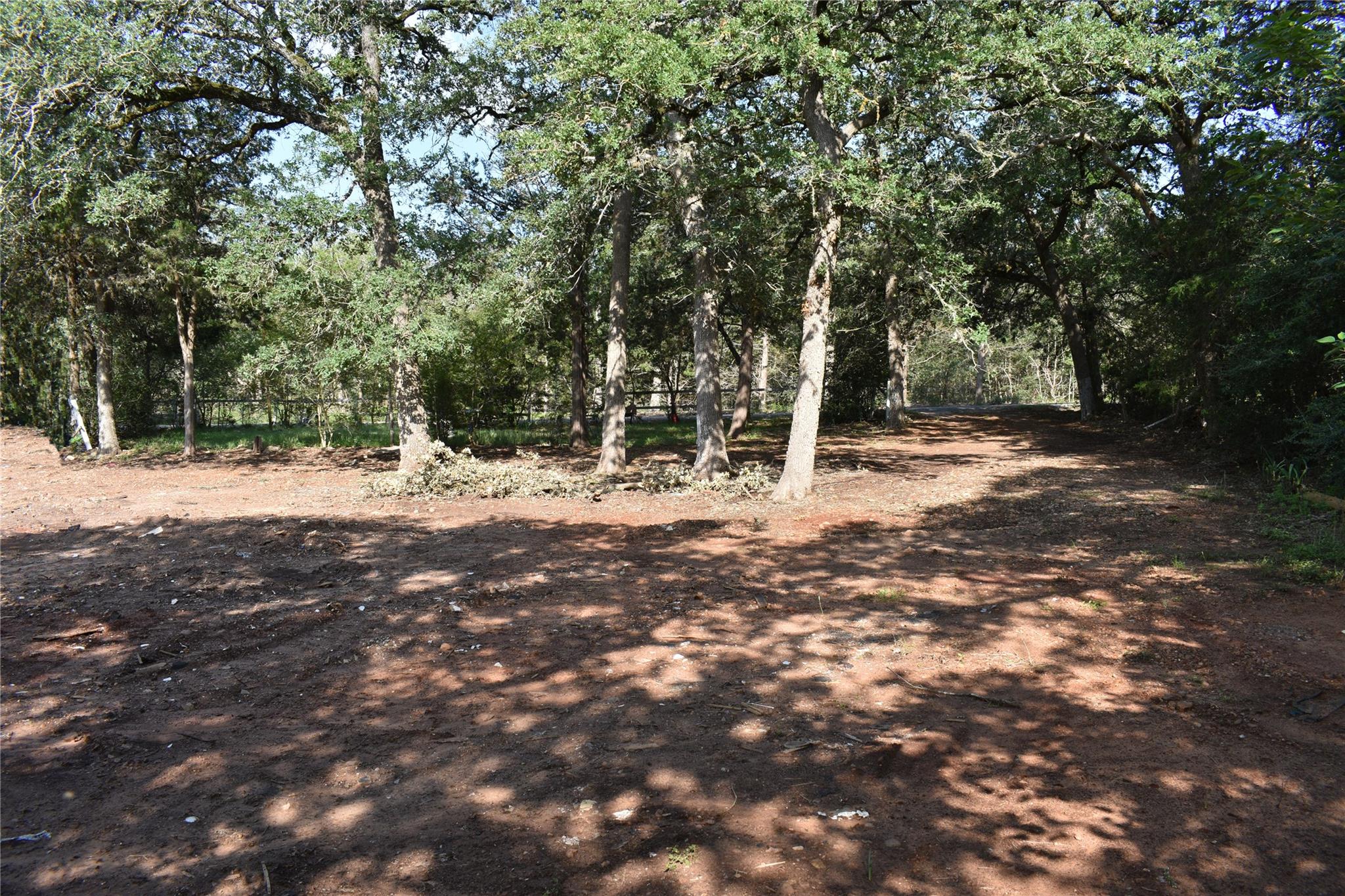276 Arrowhead DR — photo 3