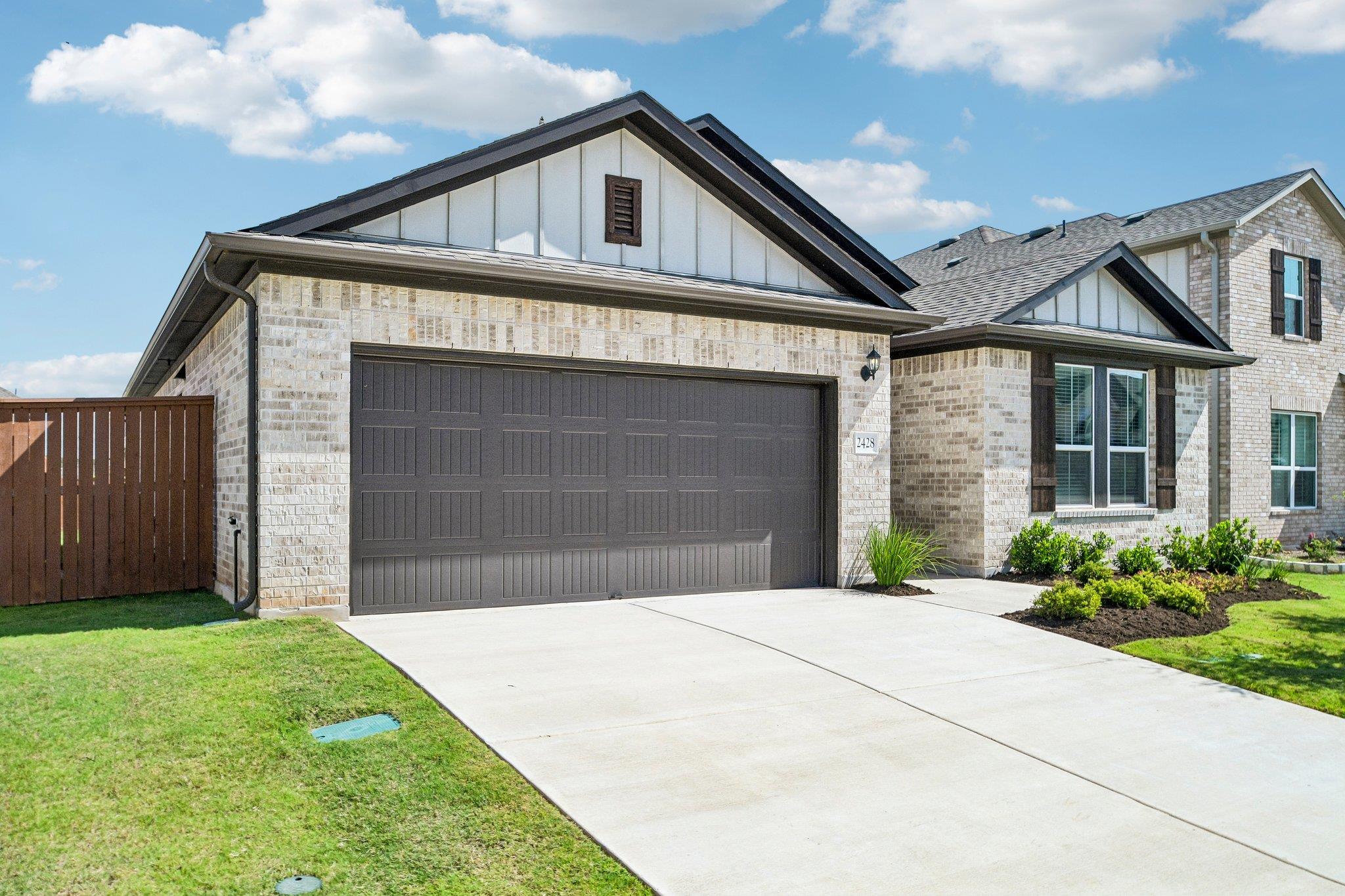 2428 Ambling TRL — photo 4