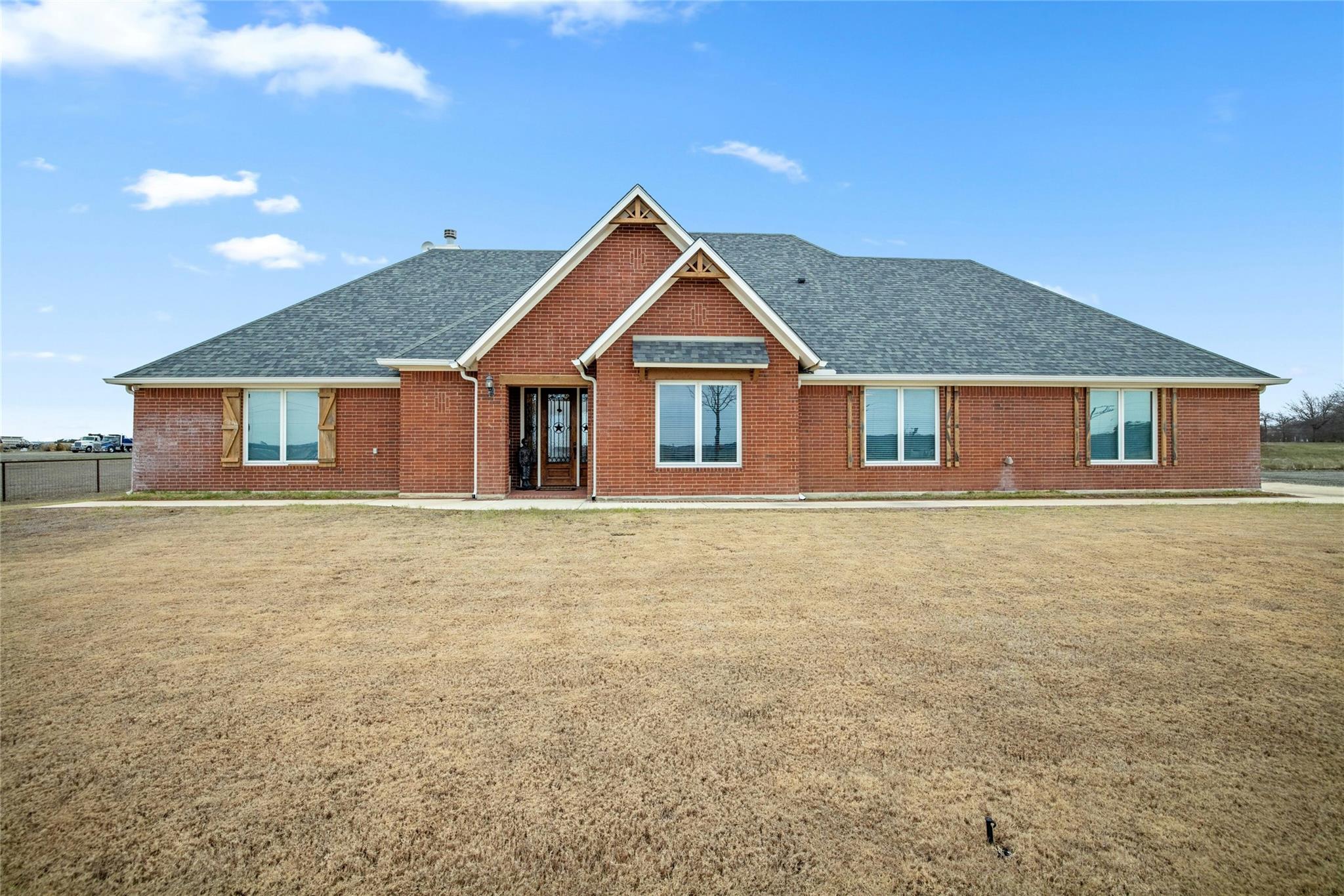 1800 County Road 305