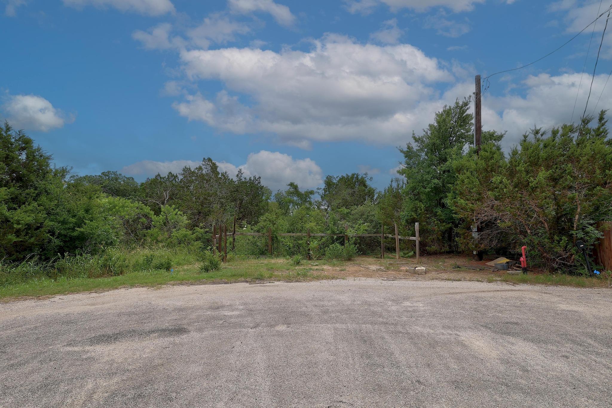 1620 San Gabriel Ranch RD — photo 4