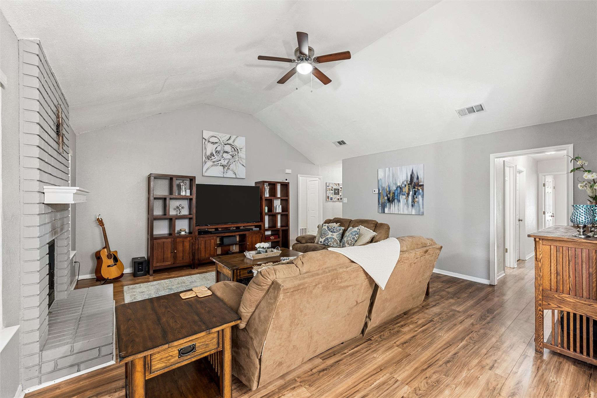 306 Southbrook DR — photo 5