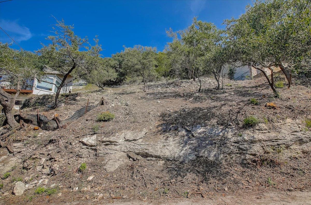 13908 Skyline DR — photo 3