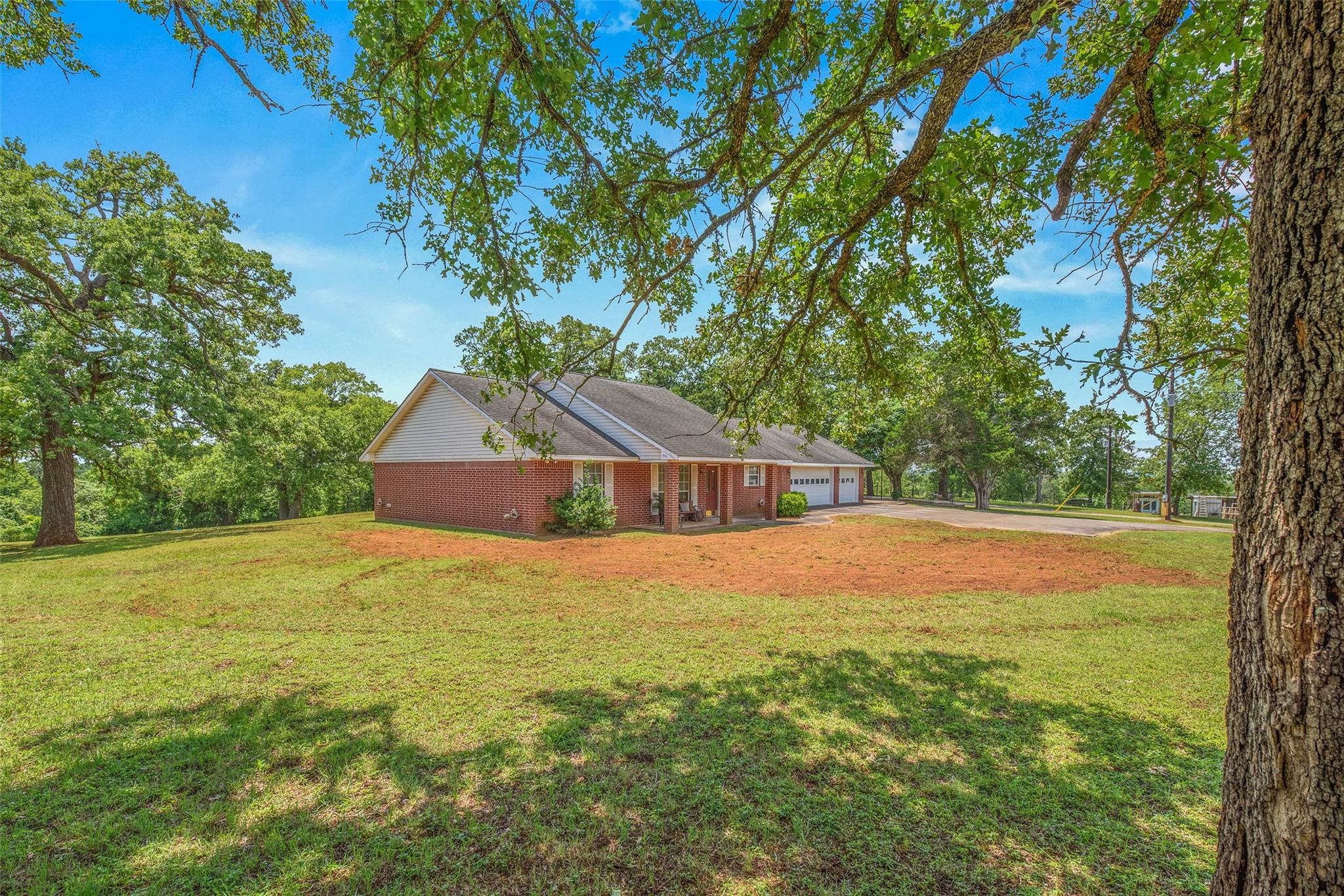 1110 County Road 439 — photo 4
