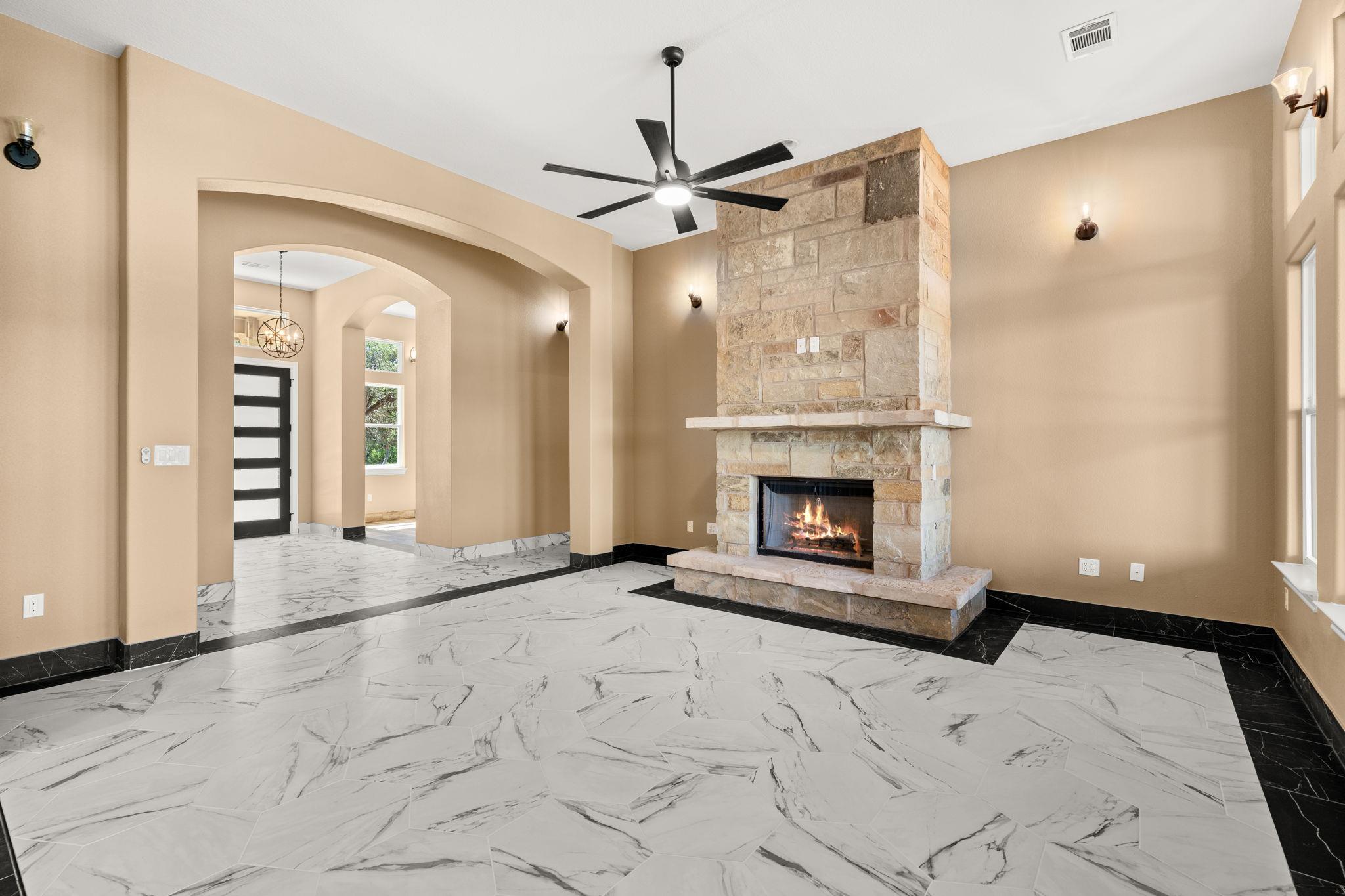 1424 Cattail DR — photo 5