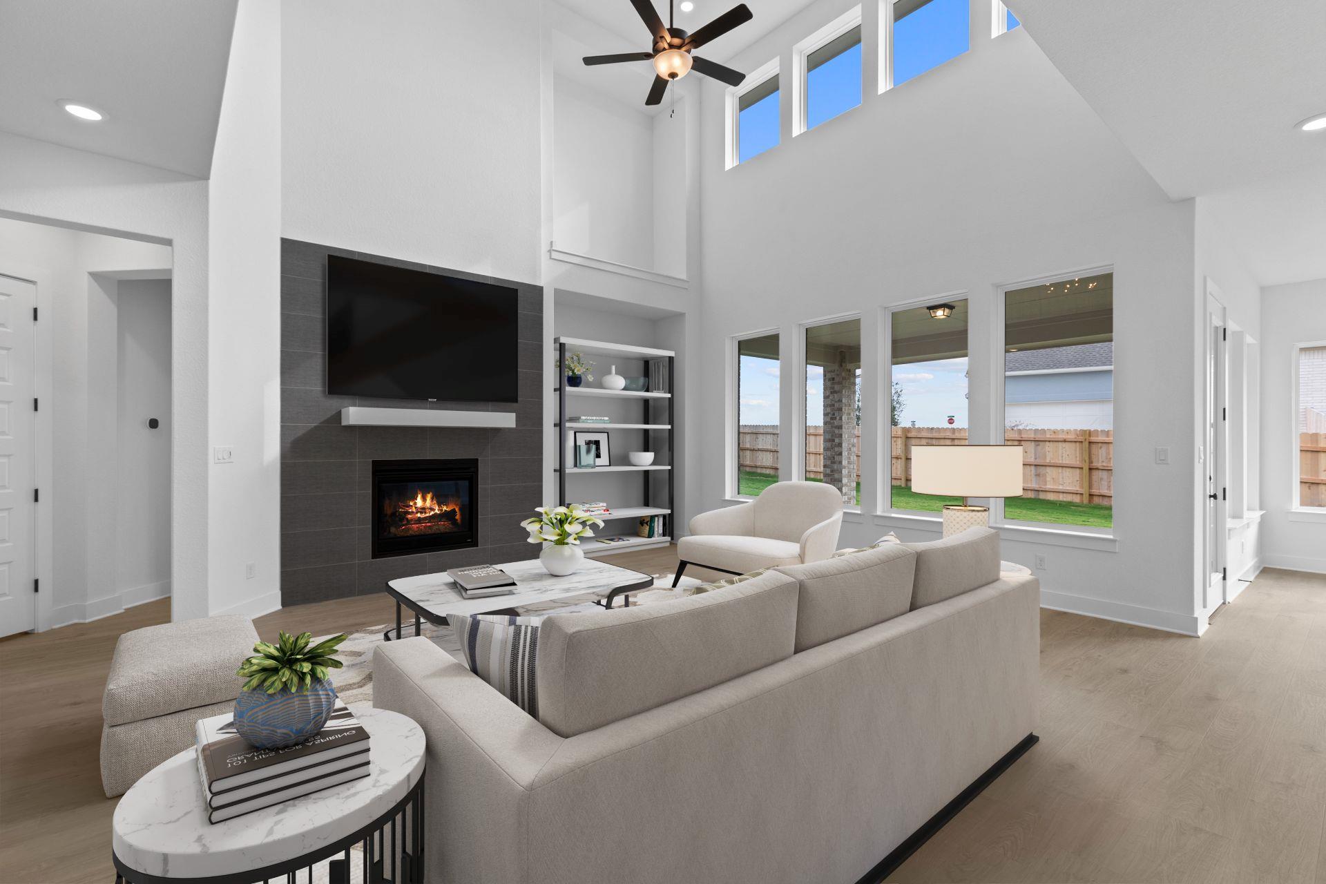 301 Yaklin DR — photo 4