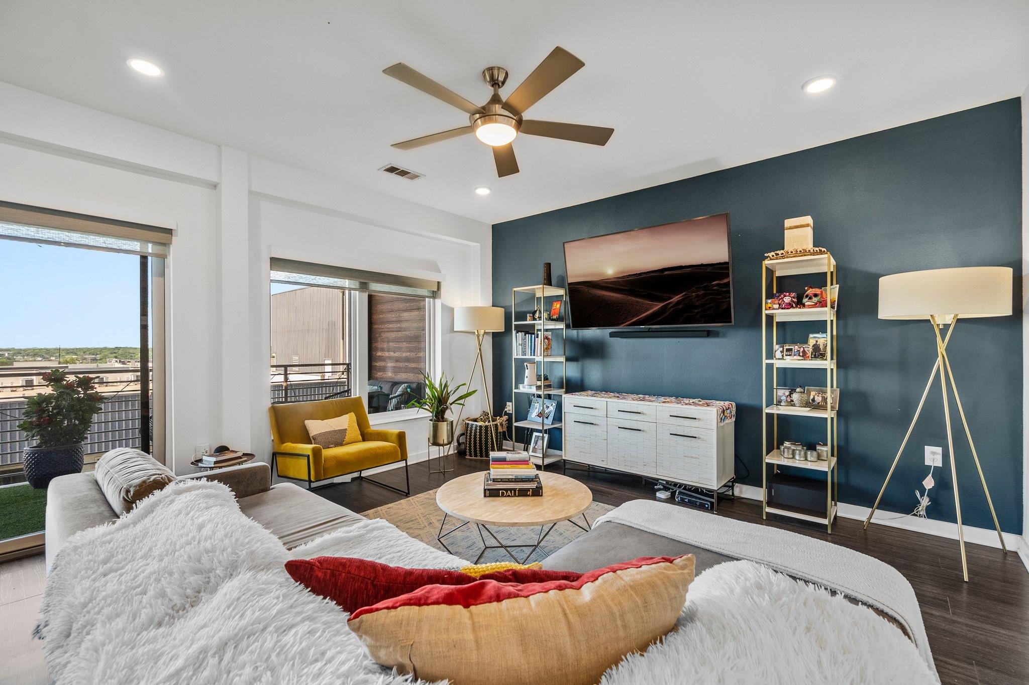 4361 Congress Ave #636 — photo 4