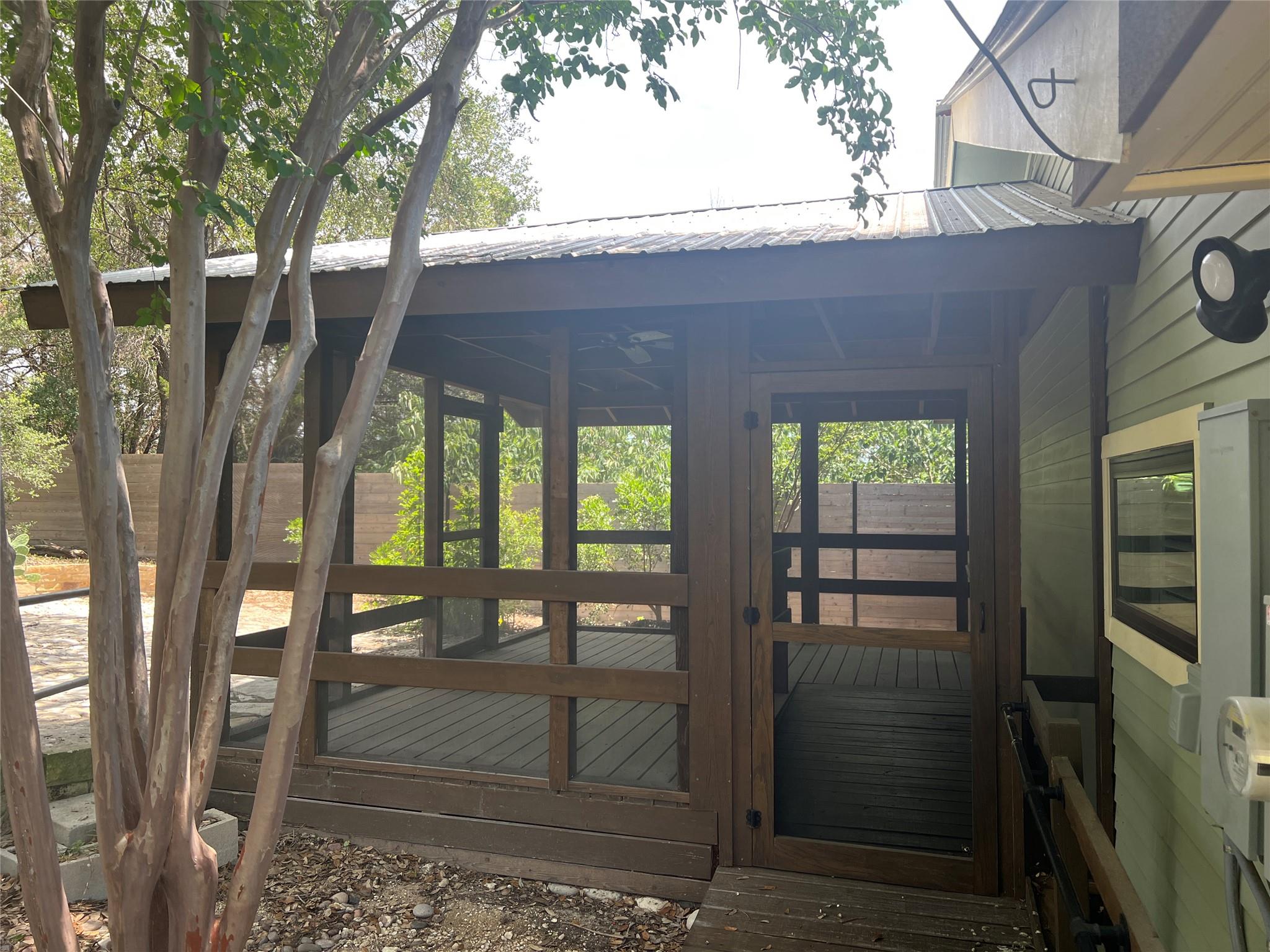 15303 TEXAS ST — photo 4