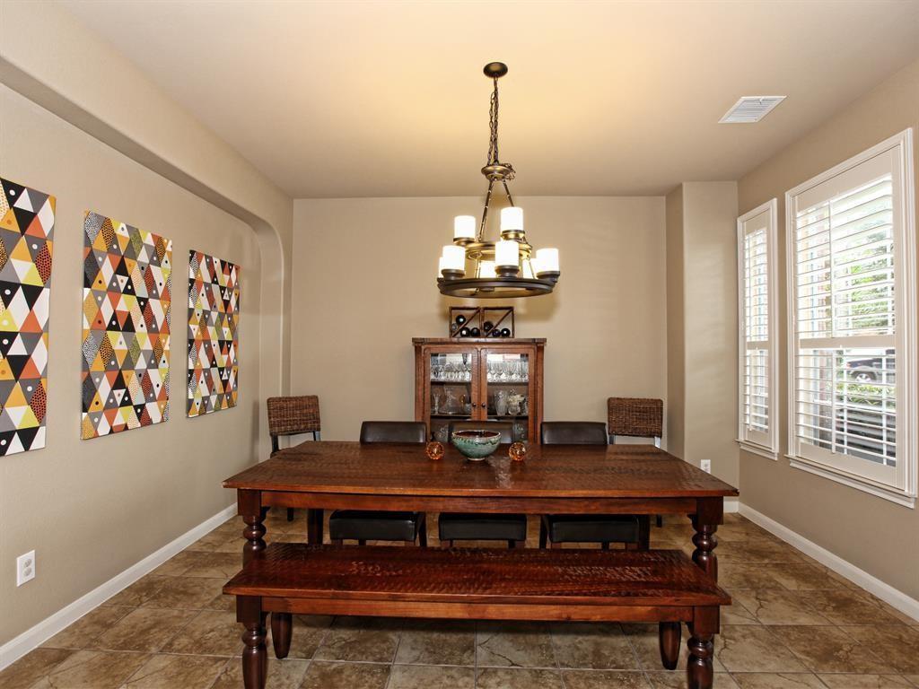 2622 Crestfield PL — photo 3