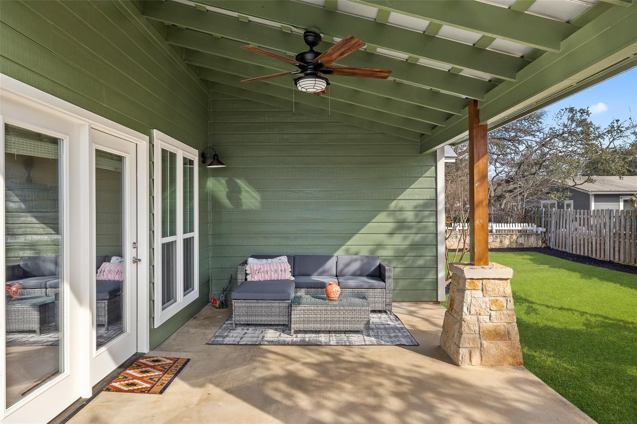 435 Hays ST — photo 3