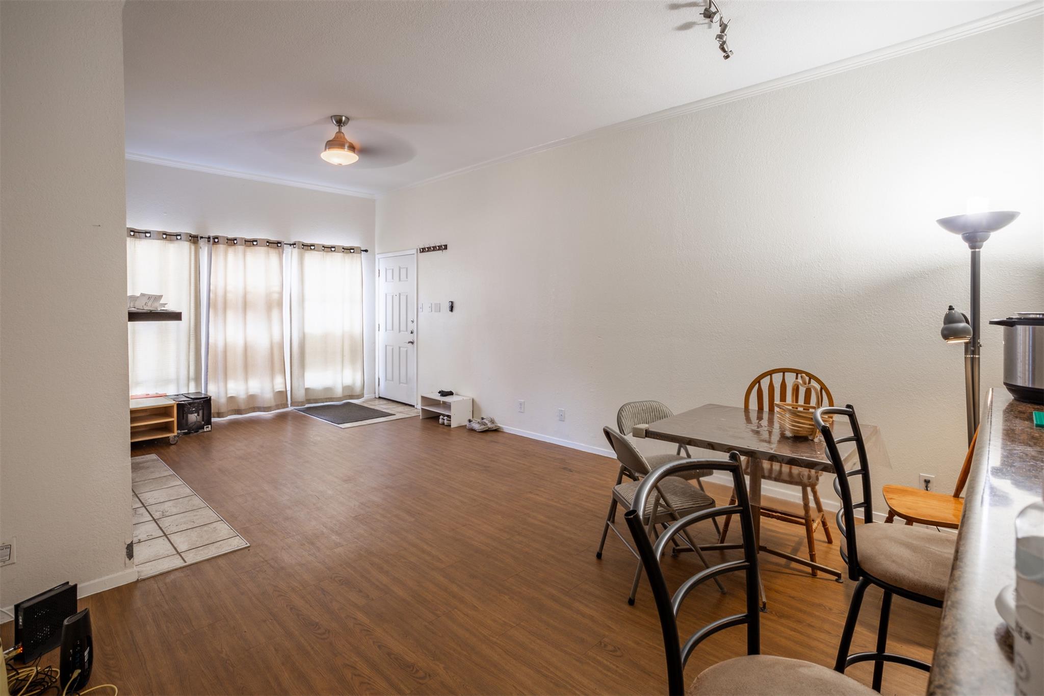 807 25th ST #102 — photo 3