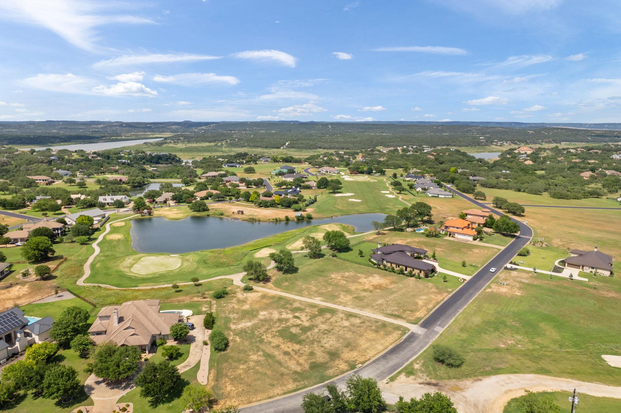 1808 Ballinger DR — photo 4