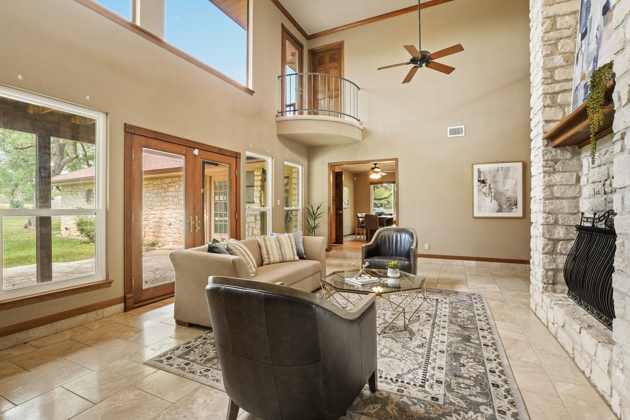 176 Logan Ranch RD — photo 4