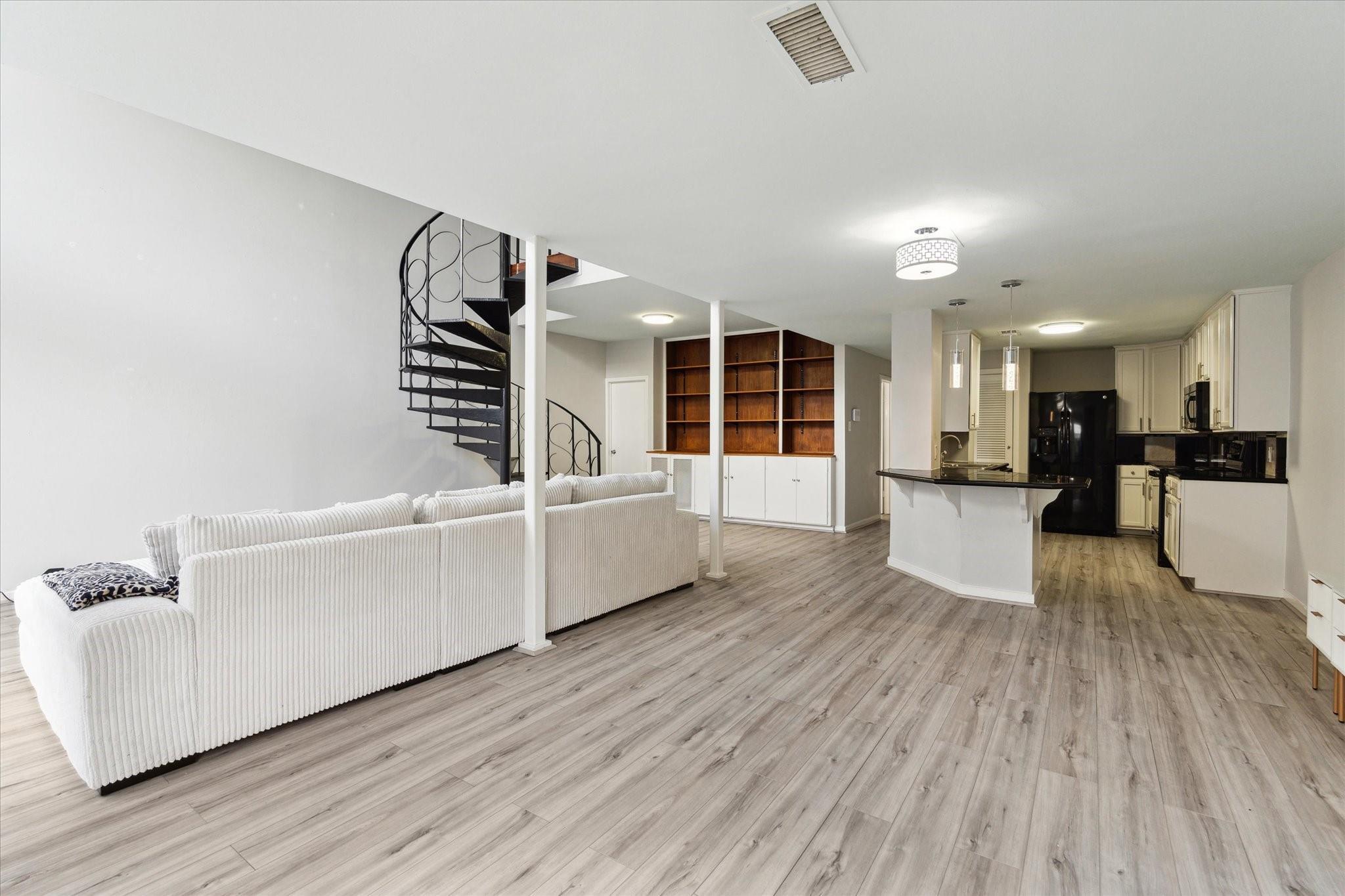 3300 Yorktown ST #13 — photo 3