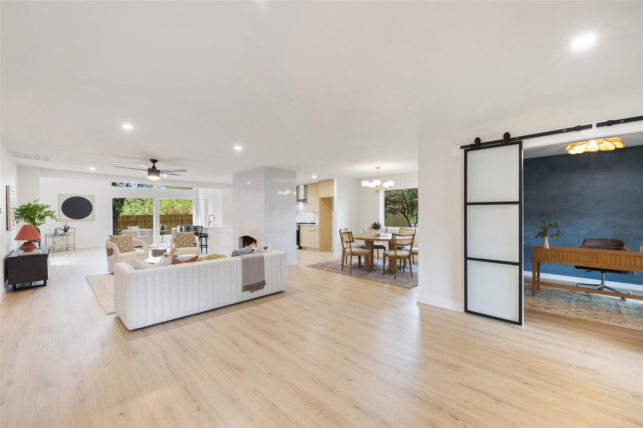 6809 Willamette DR — photo 4