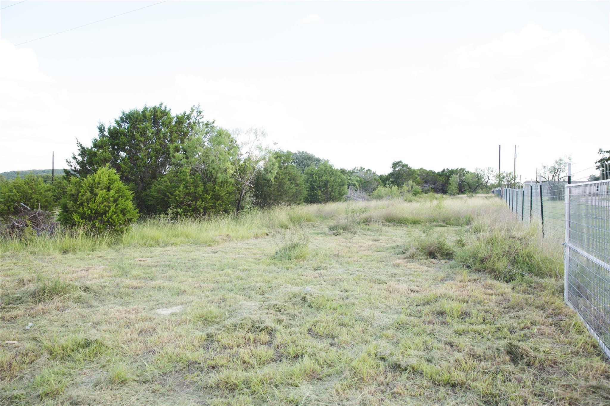 LOT 2 Cr 330 — photo 3
