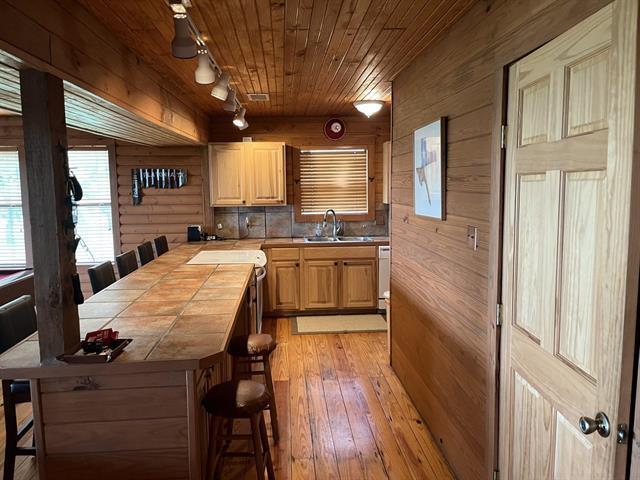 534 Scotts School RD — photo 4