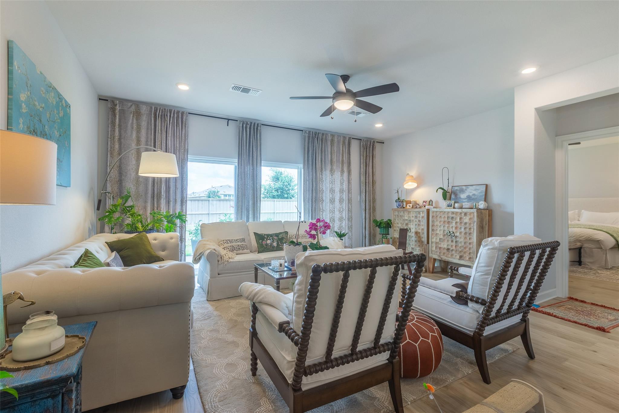 126 Periwinkle LN — photo 3