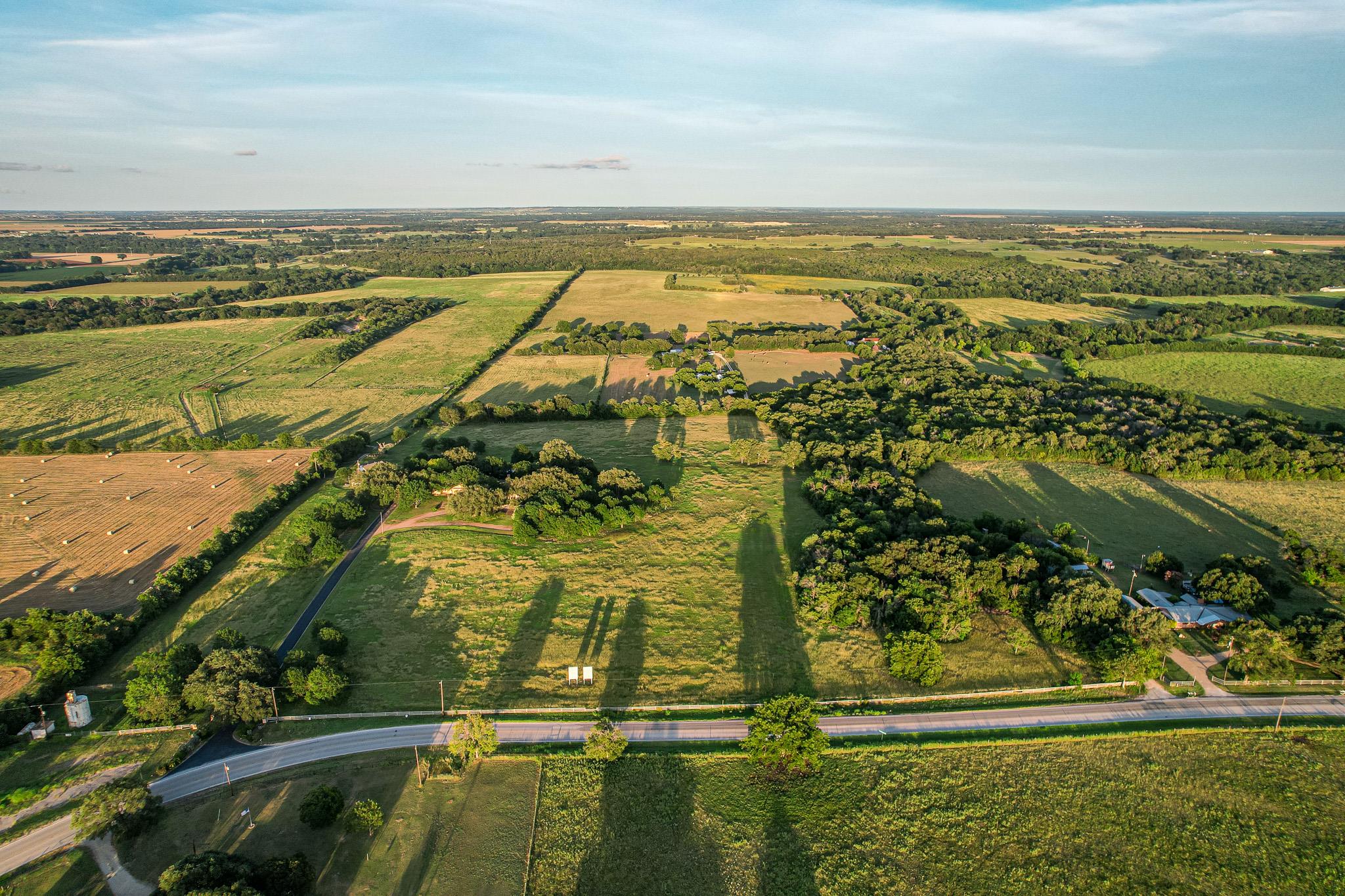 6731 Fm 1123 — photo 3