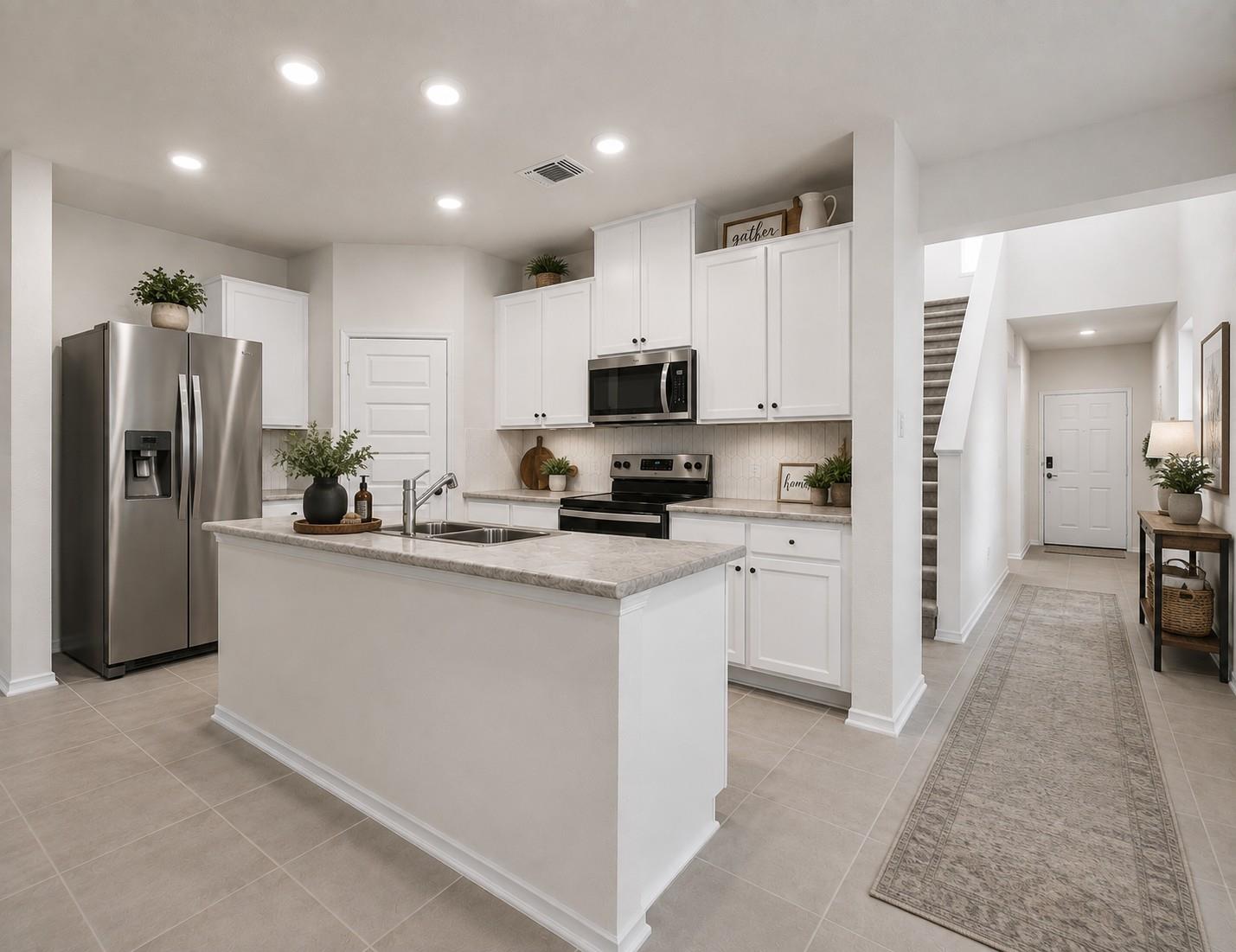 248 Feathers ST — photo 5