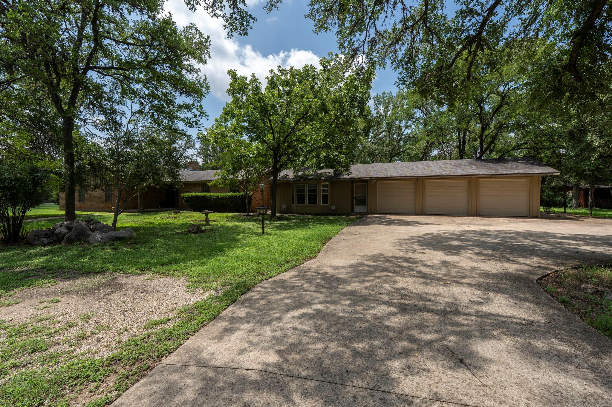 3511 Wyldwood RD — photo 4