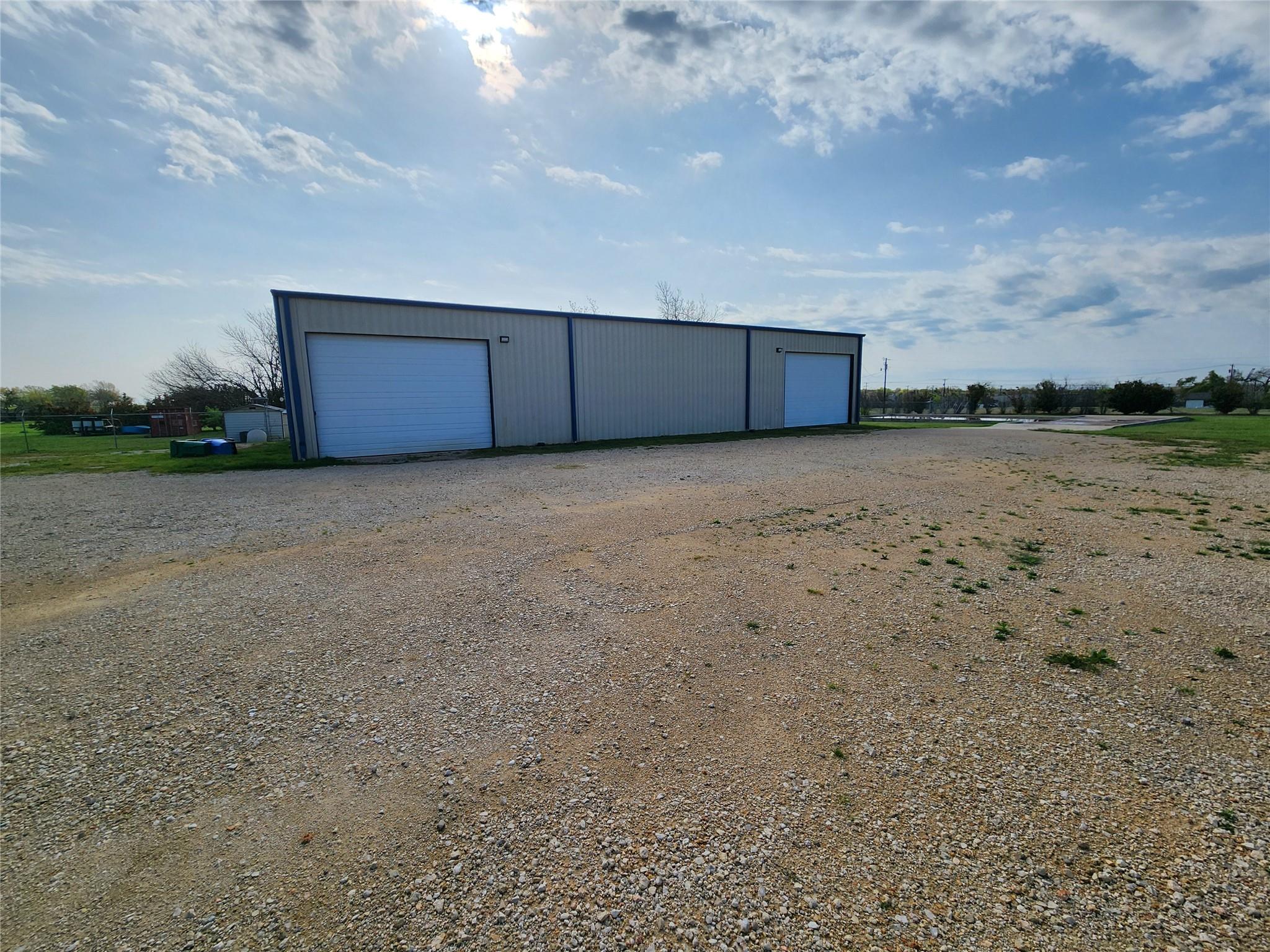 1742 Rowe LOOP — photo 5