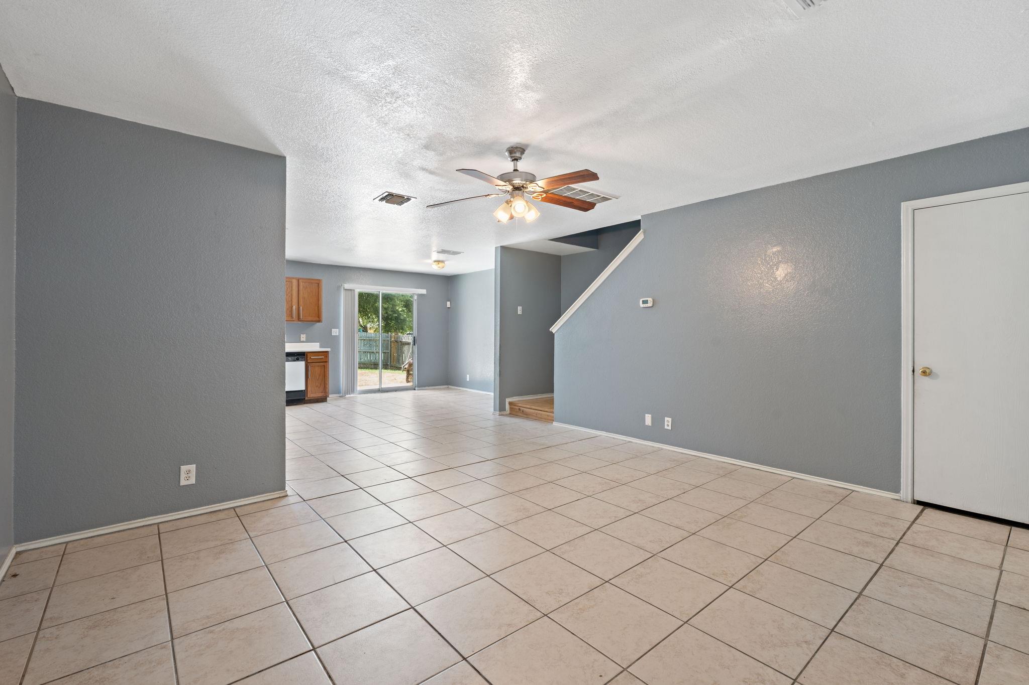 14301 Sandifer ST — photo 4