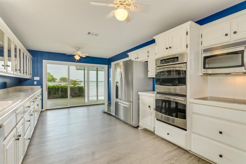 214 Island Lodges DR — photo 4