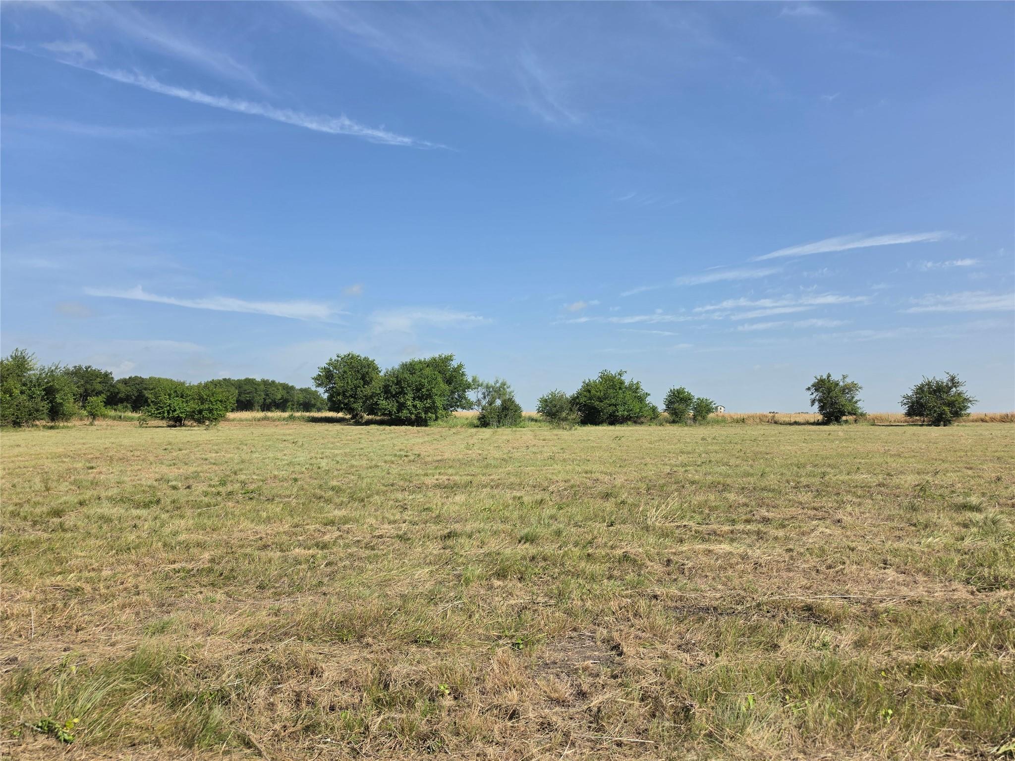 630 CR 452 630 County Road 452 — photo 5