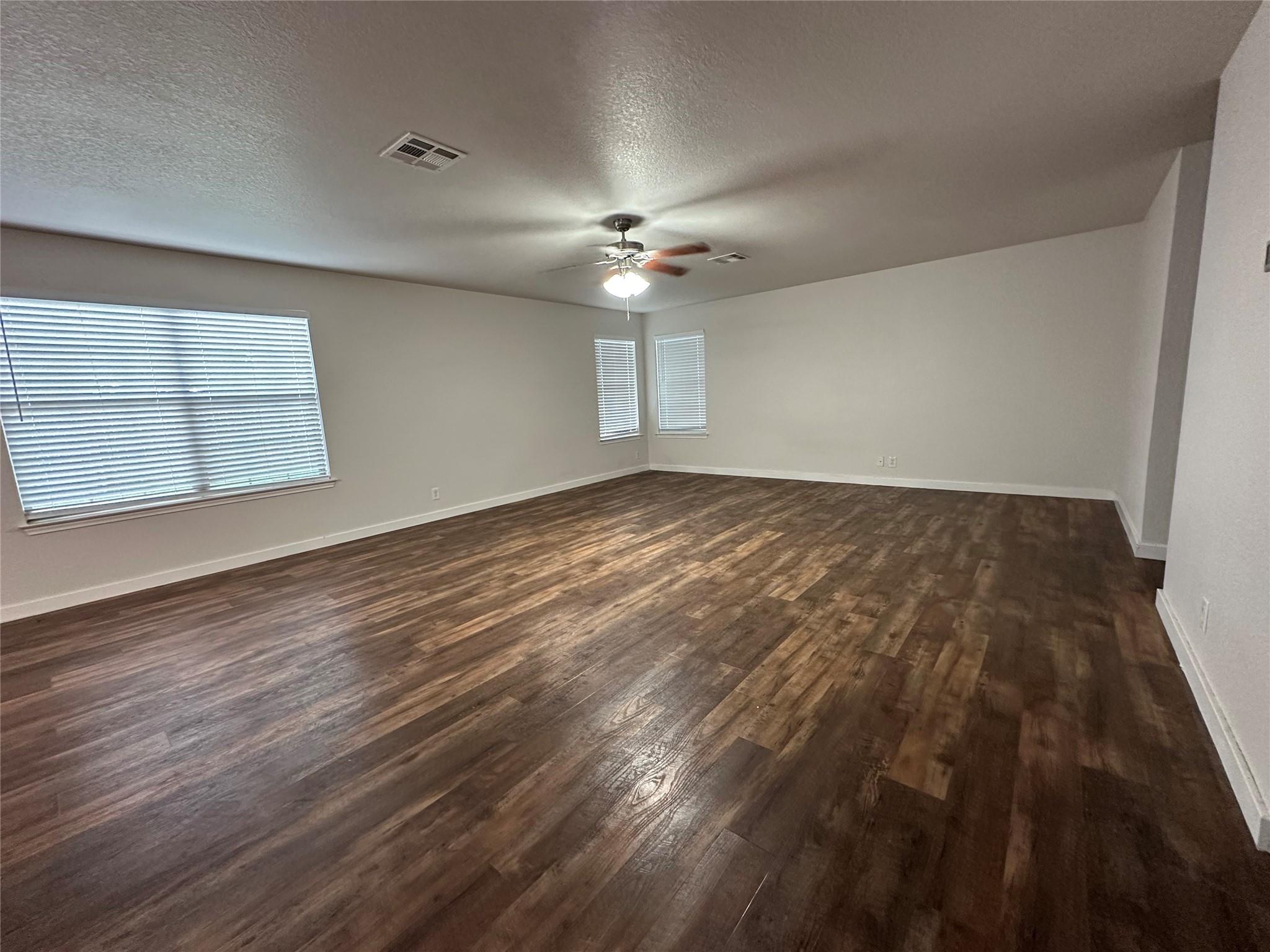 113 Lexword LN — photo 4