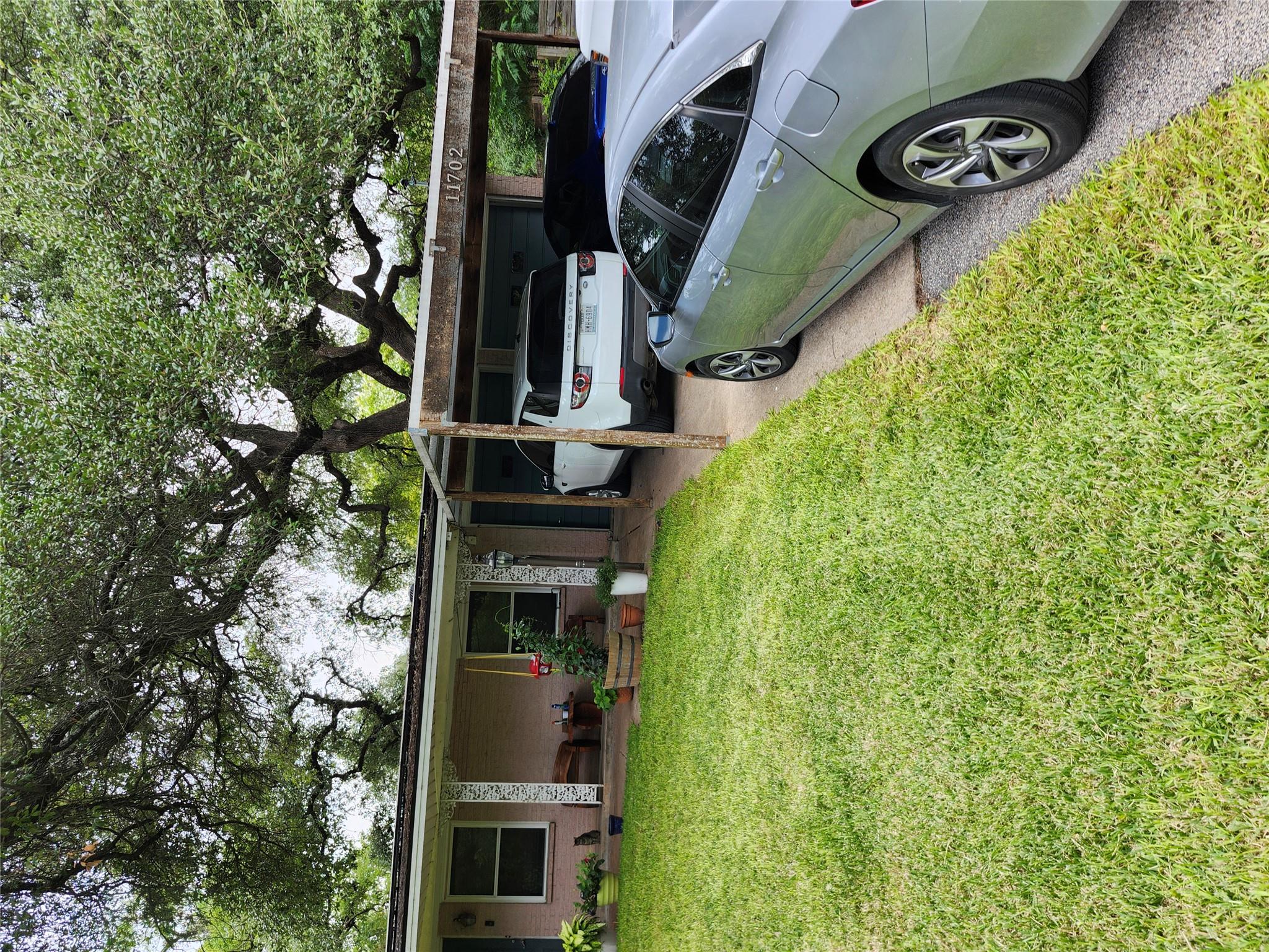 11702 Hornsby ST — photo 3