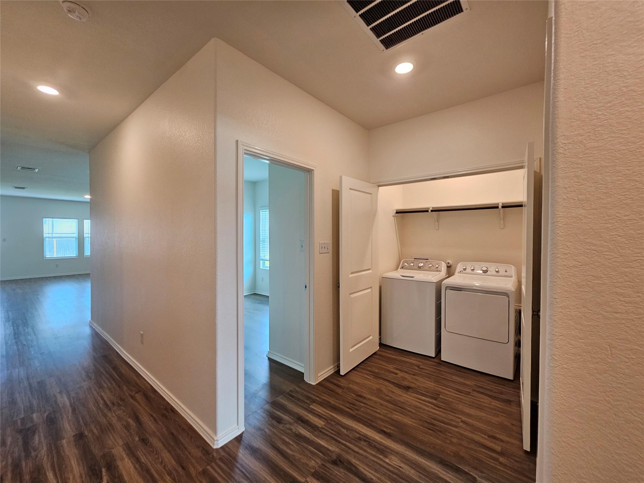 228 Gabriels Bluff DR — photo 5