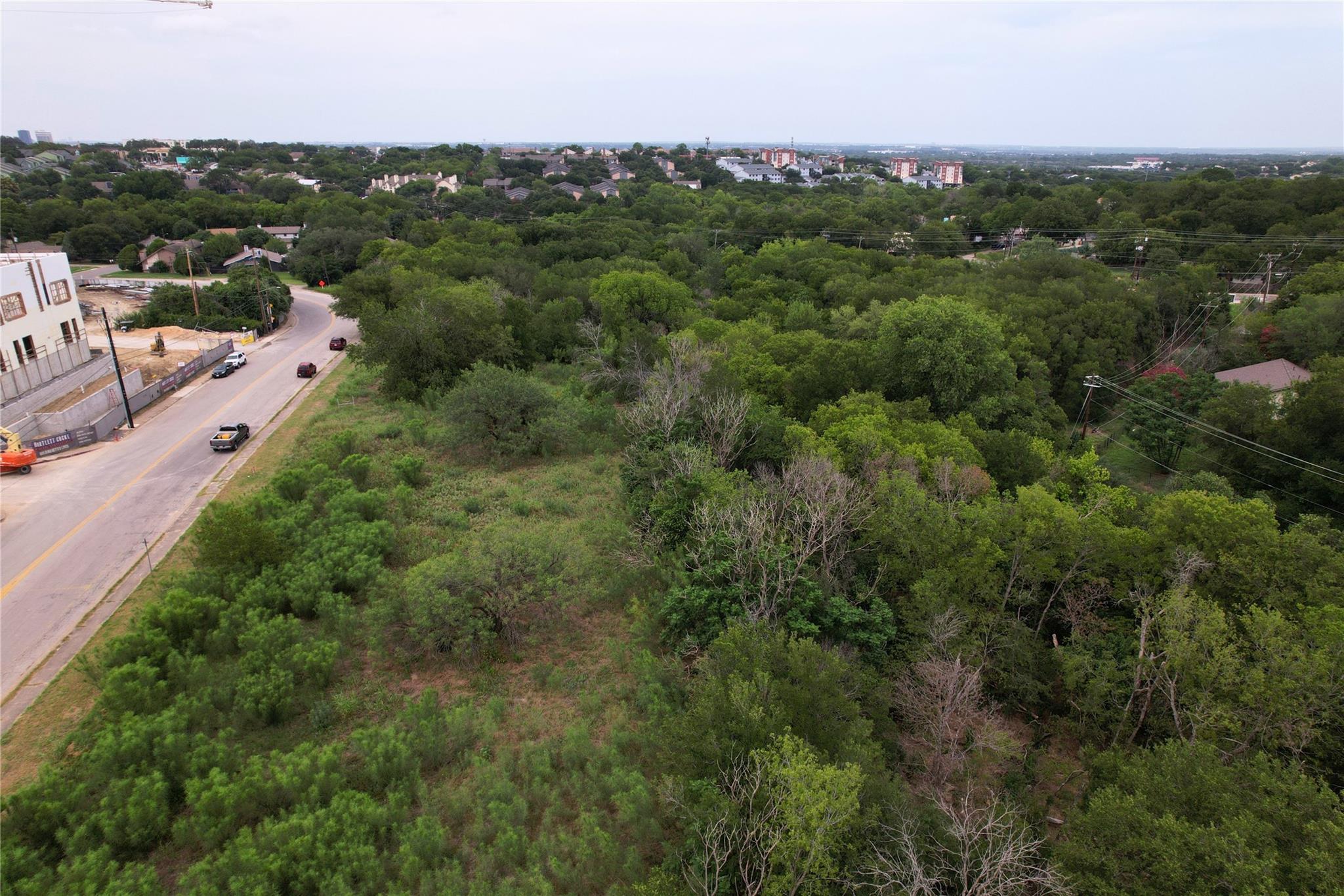 2817 Metcalfe RD — photo 4