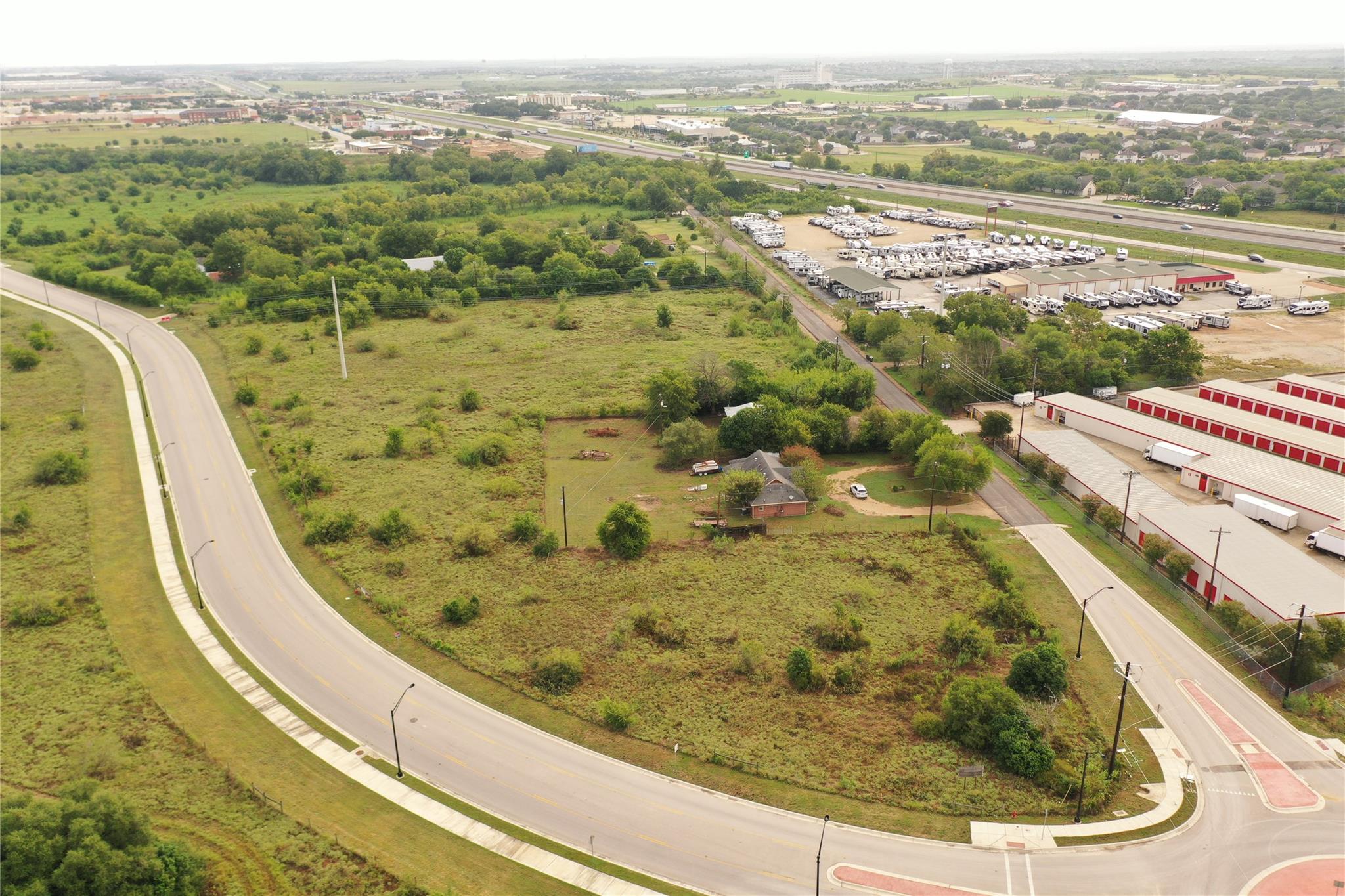 1503 Burleson ST — photo 4