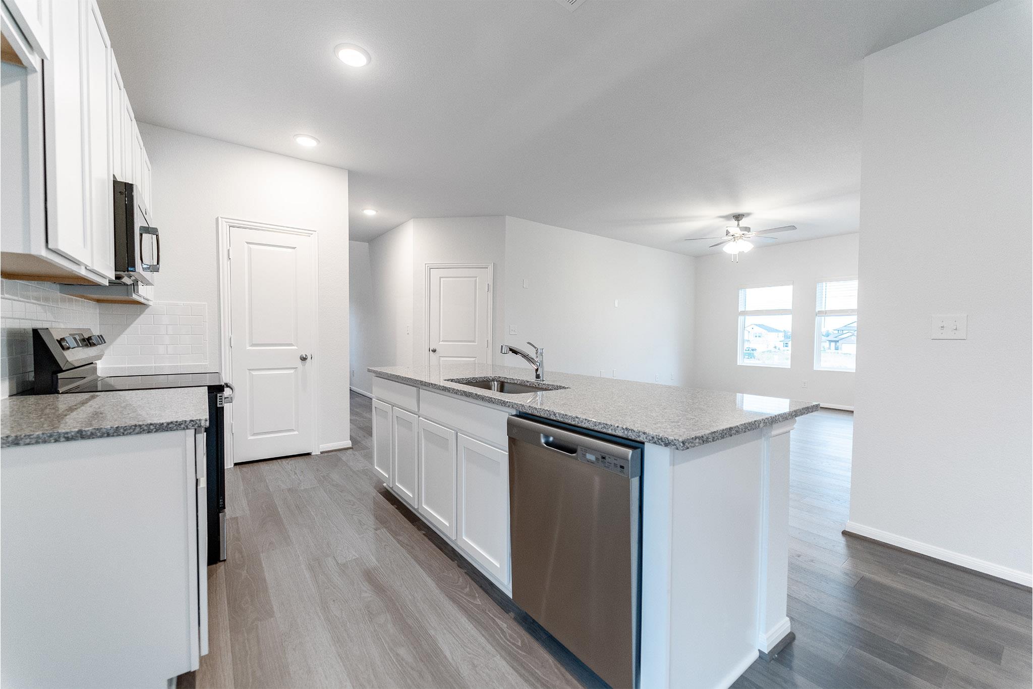 740 Barbary Coast LN — photo 4
