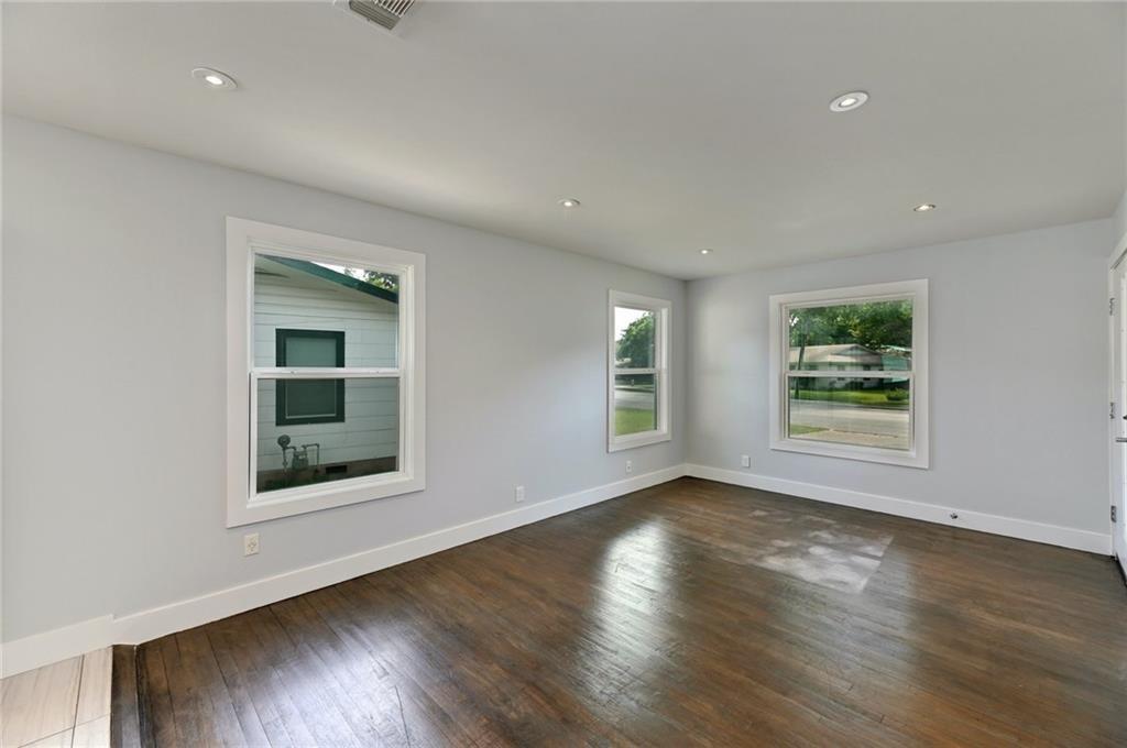 8318 Burrell DR — photo 4