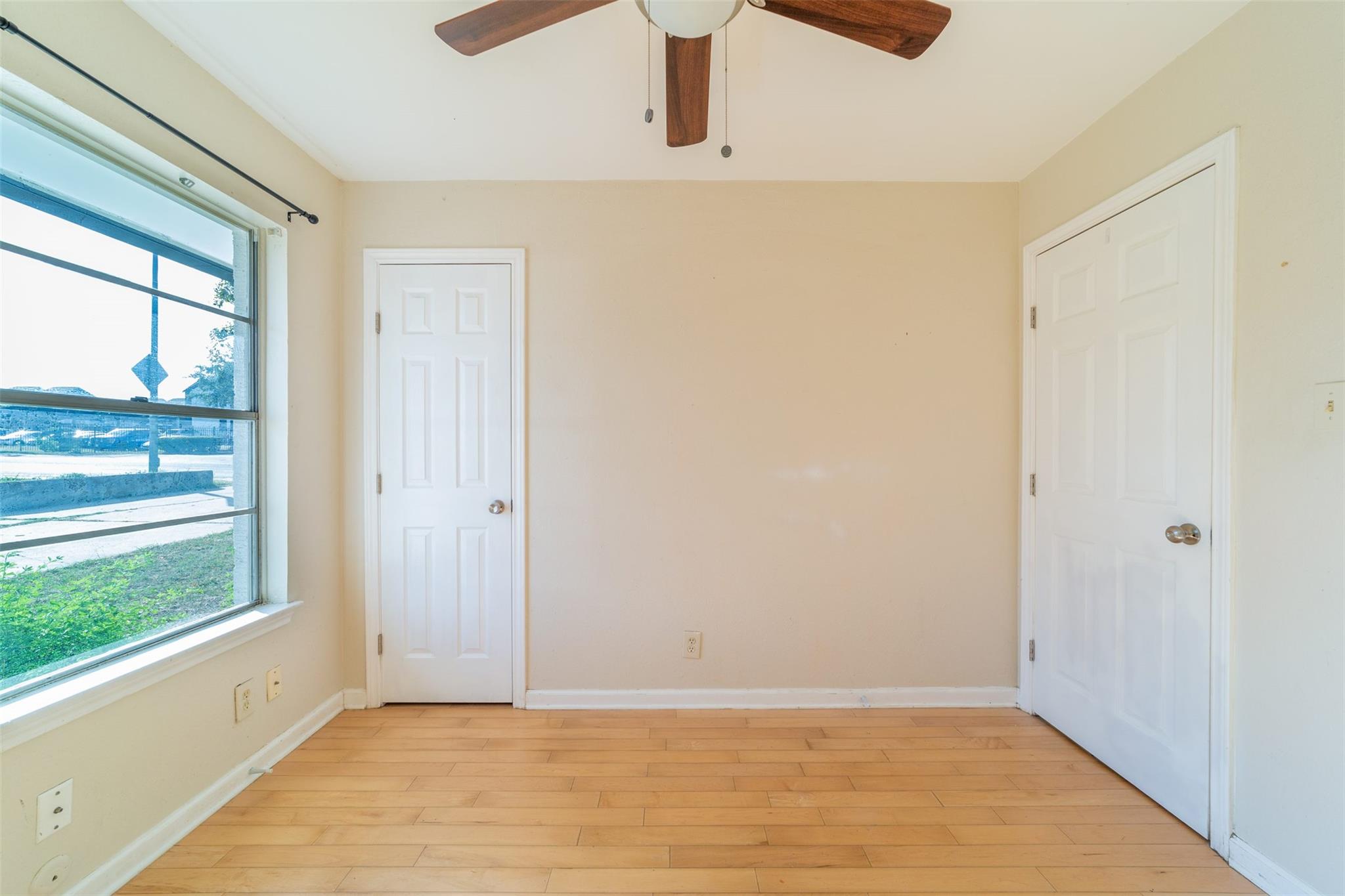 1738 Rutland DR #A — photo 3