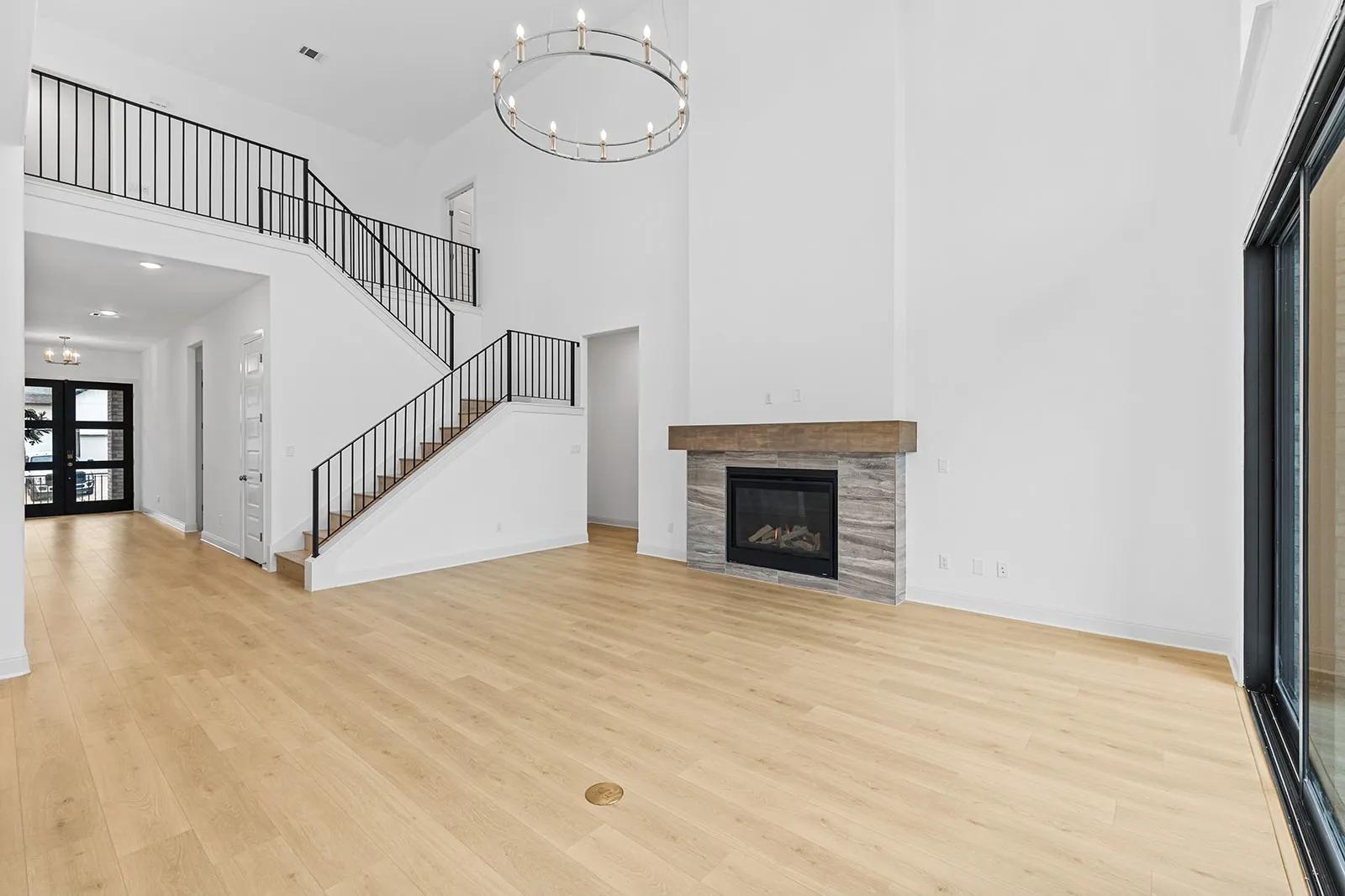 1805 Crimson Sunset DR — photo 3