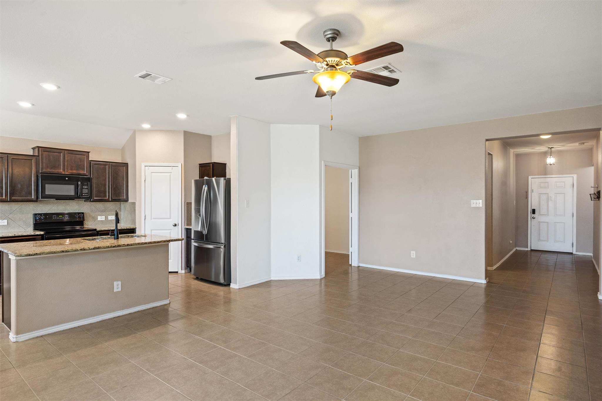 444 Druse LN — photo 4