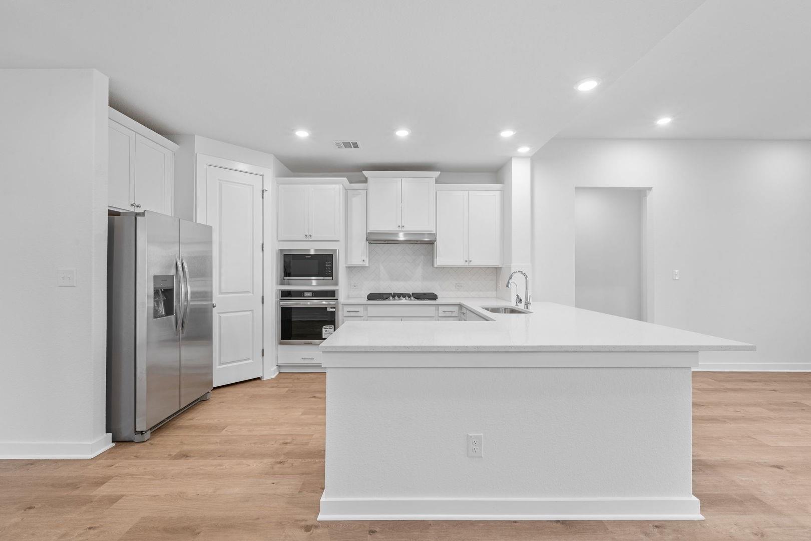 313 Royal Fern RD — photo 3