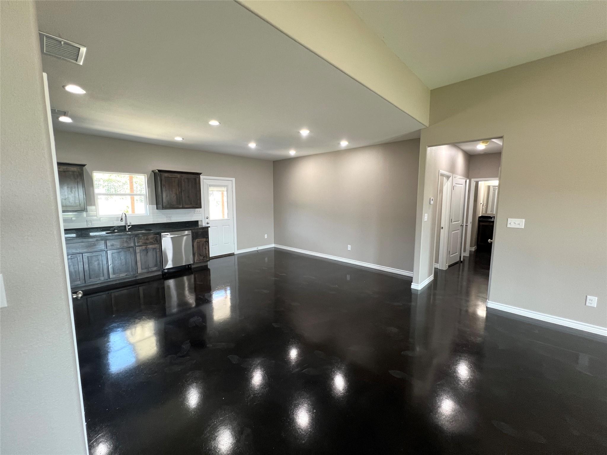 1218 Stone Valley DR — photo 5
