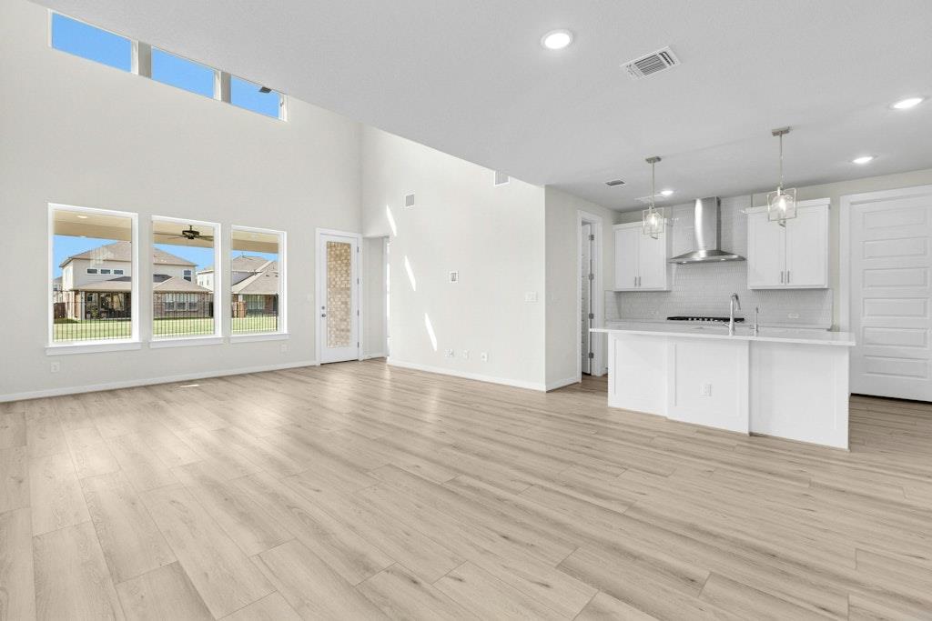 4733 Pleasant PL — photo 5