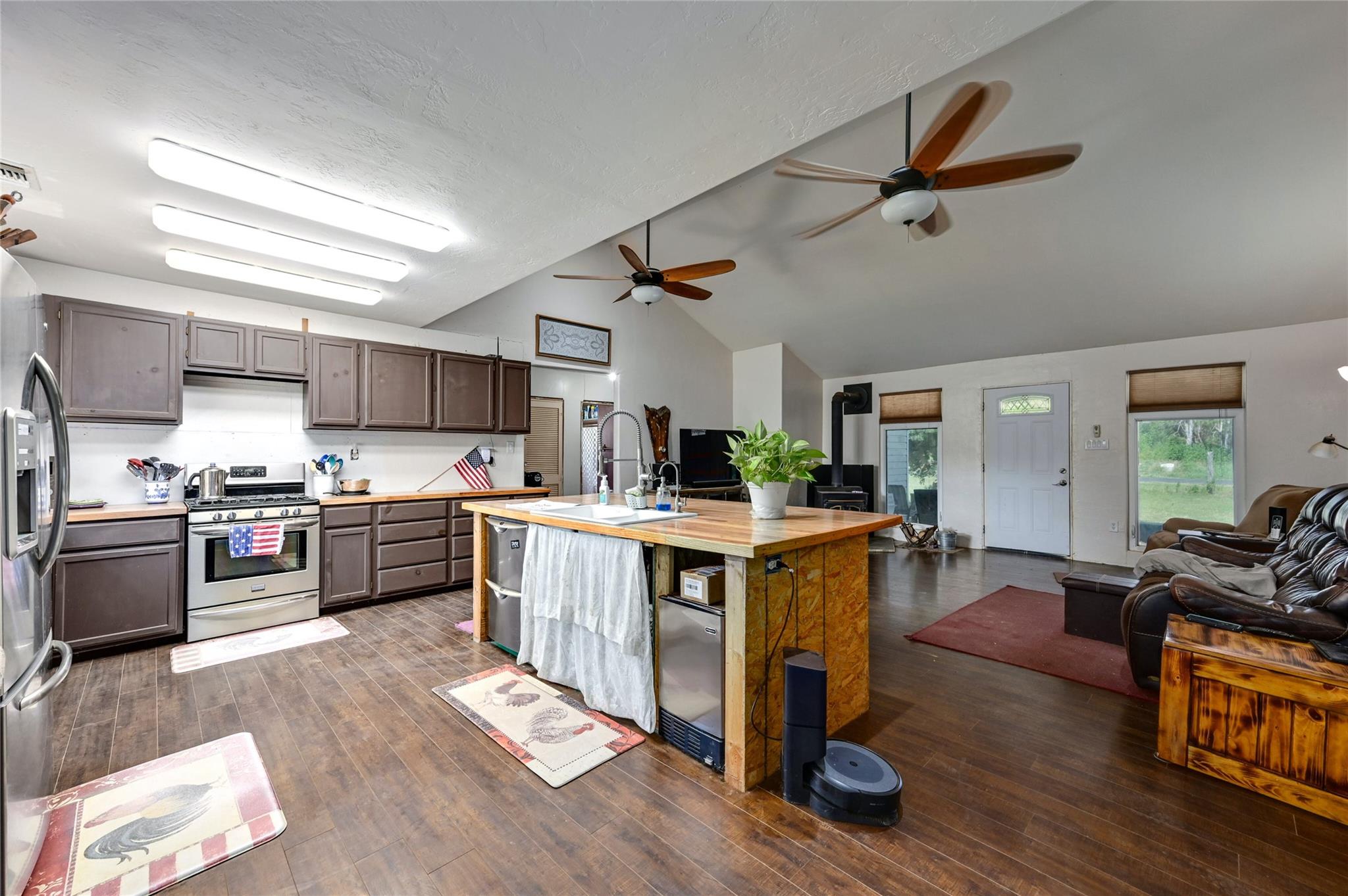 681 County Road 474 — photo 3