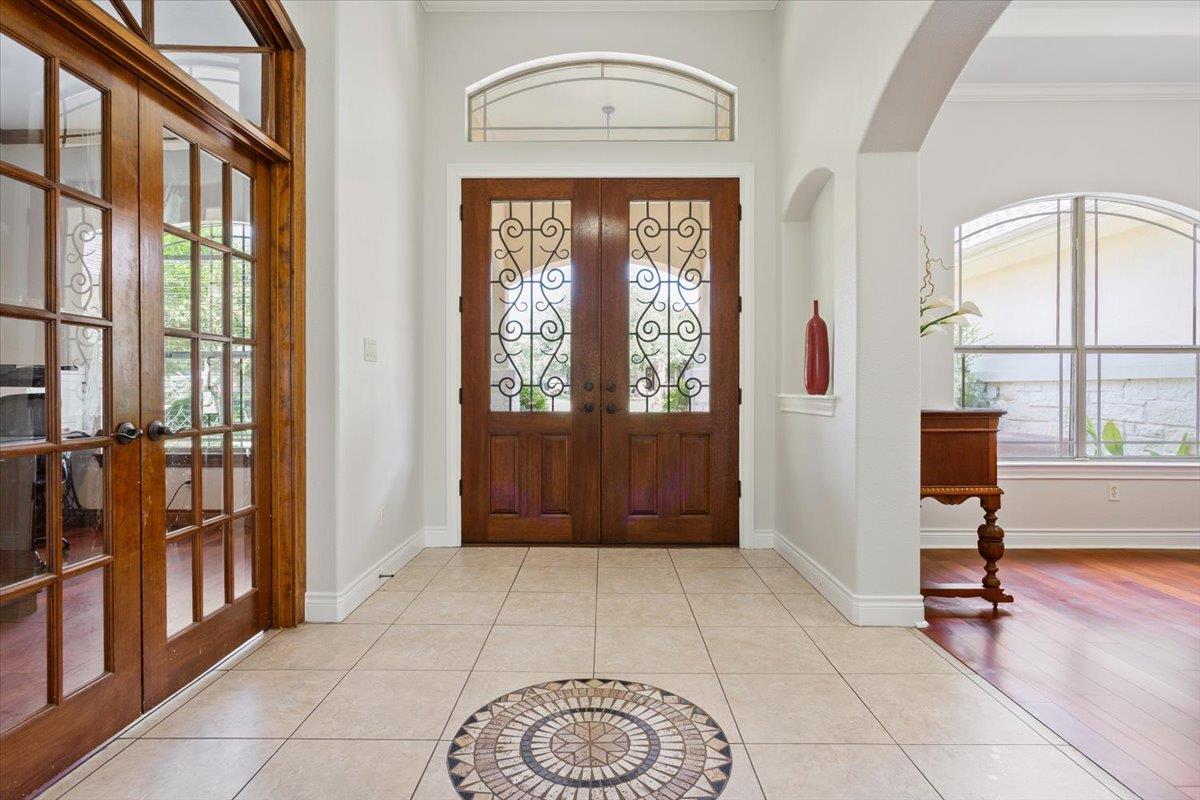 521 Buena Vista DR — photo 5