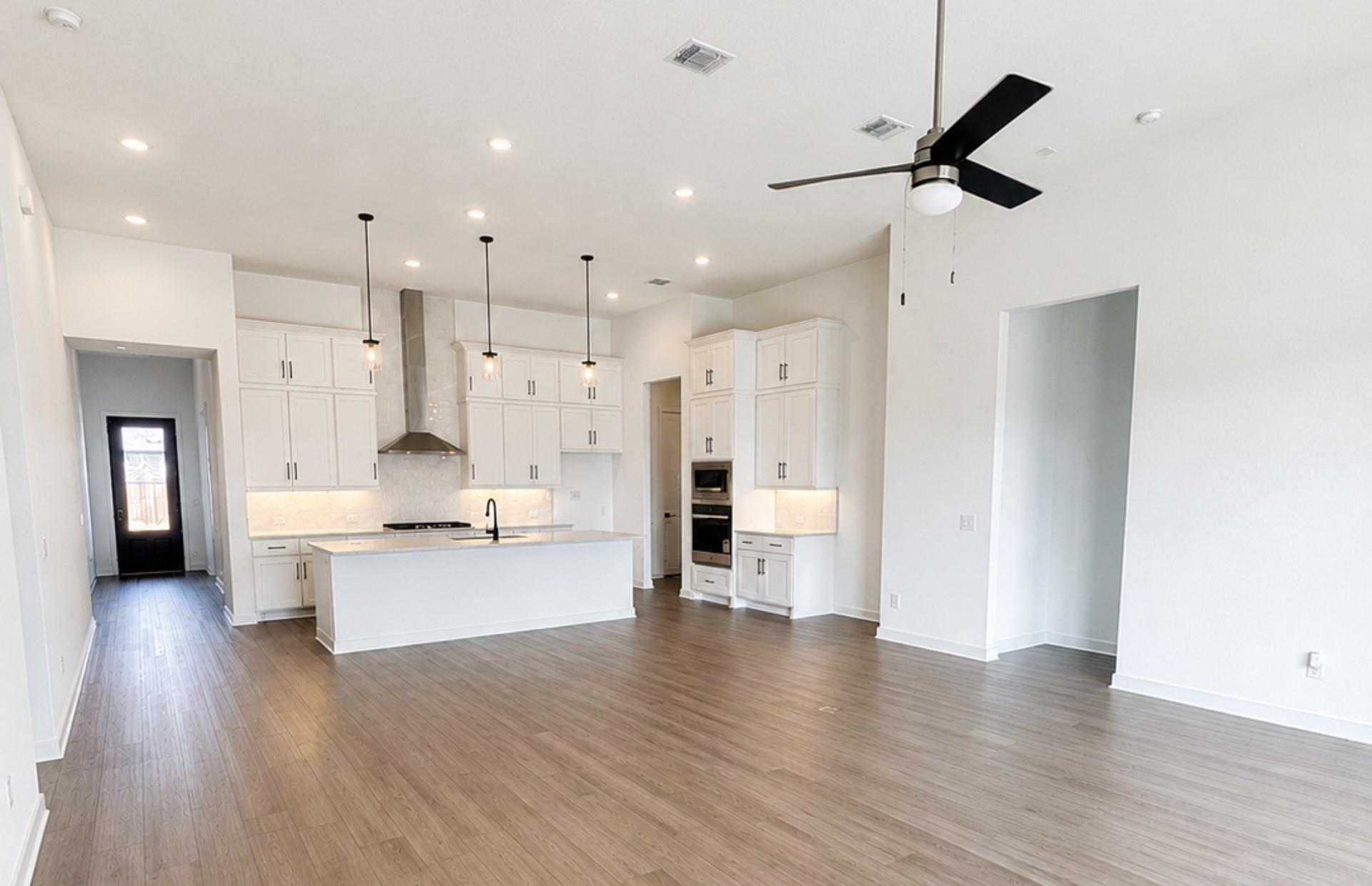 329 Muddy Creek WAY — photo 4
