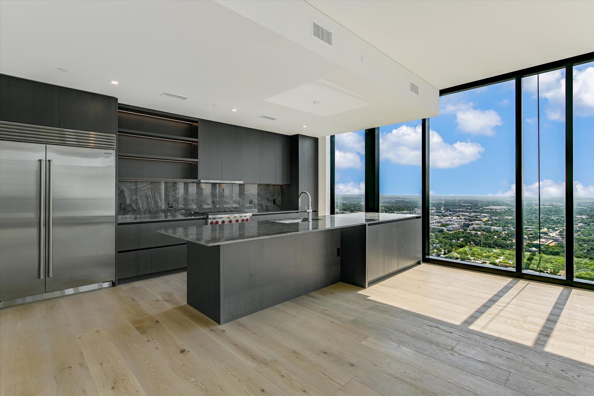 610 Davis ST #3801 — photo 4