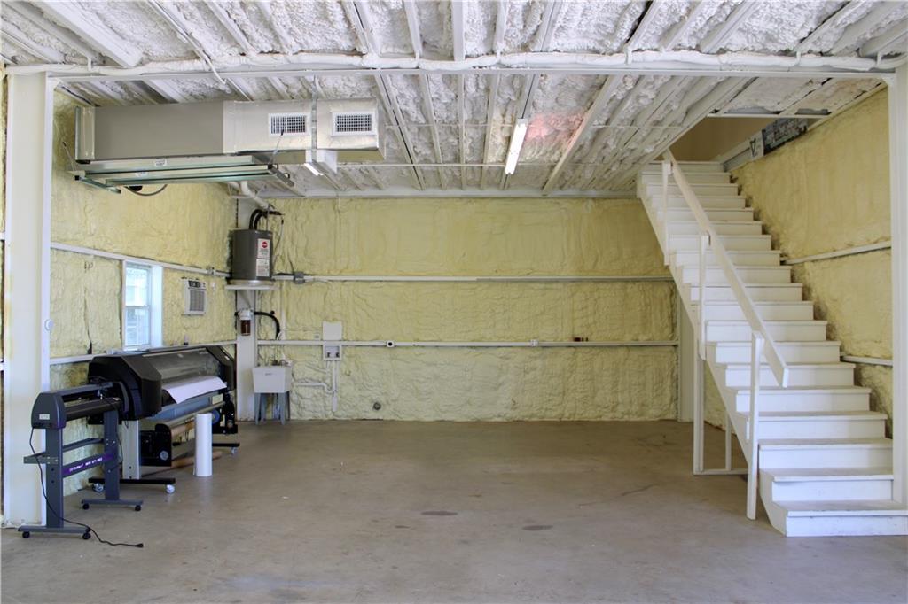 10107 Signal Hill RD — photo 3