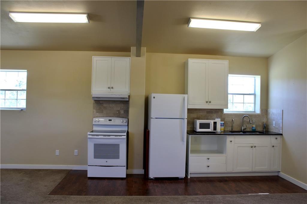 10107 Signal Hill RD — photo 5