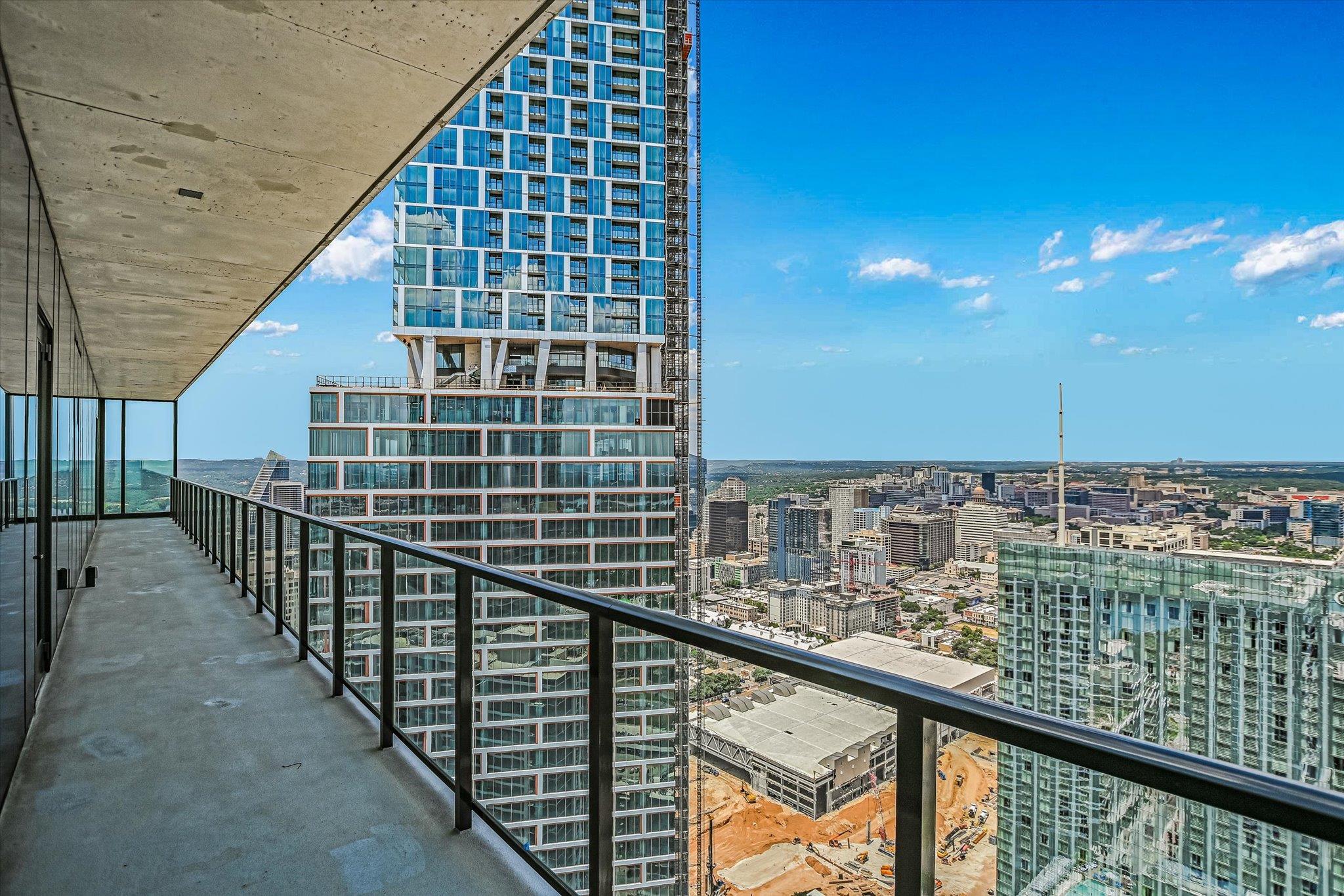 610 Davis ST #4704 — photo 4