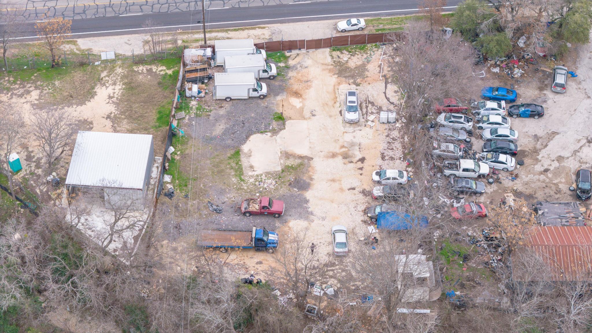 12046 Lamar BLVD — photo 3