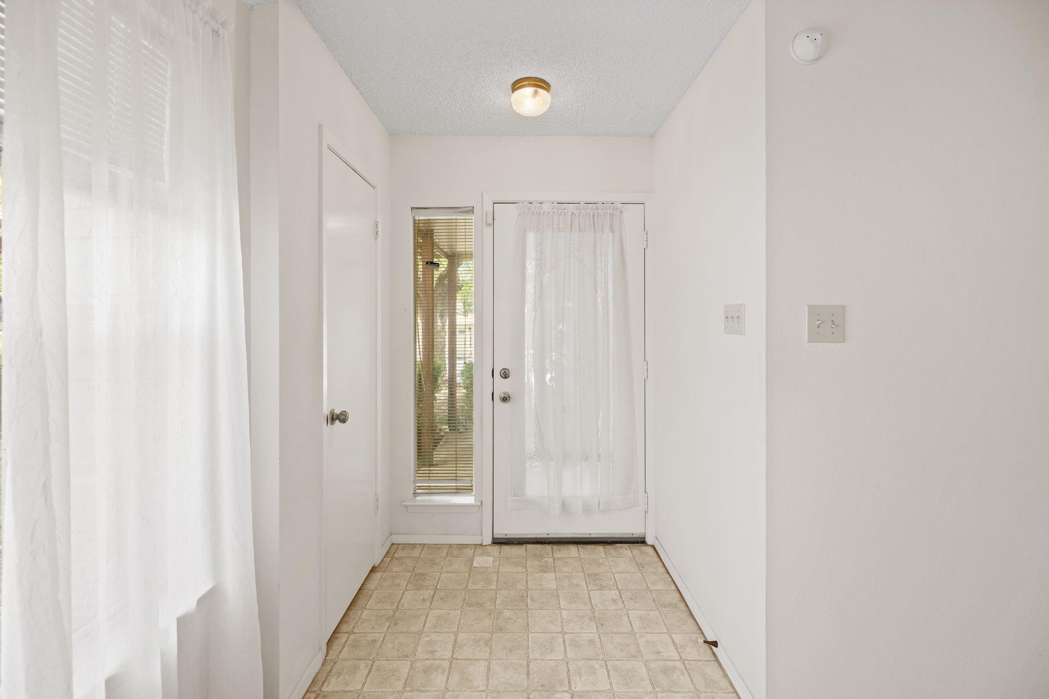 11716 Norwegian Wood DR — photo 5